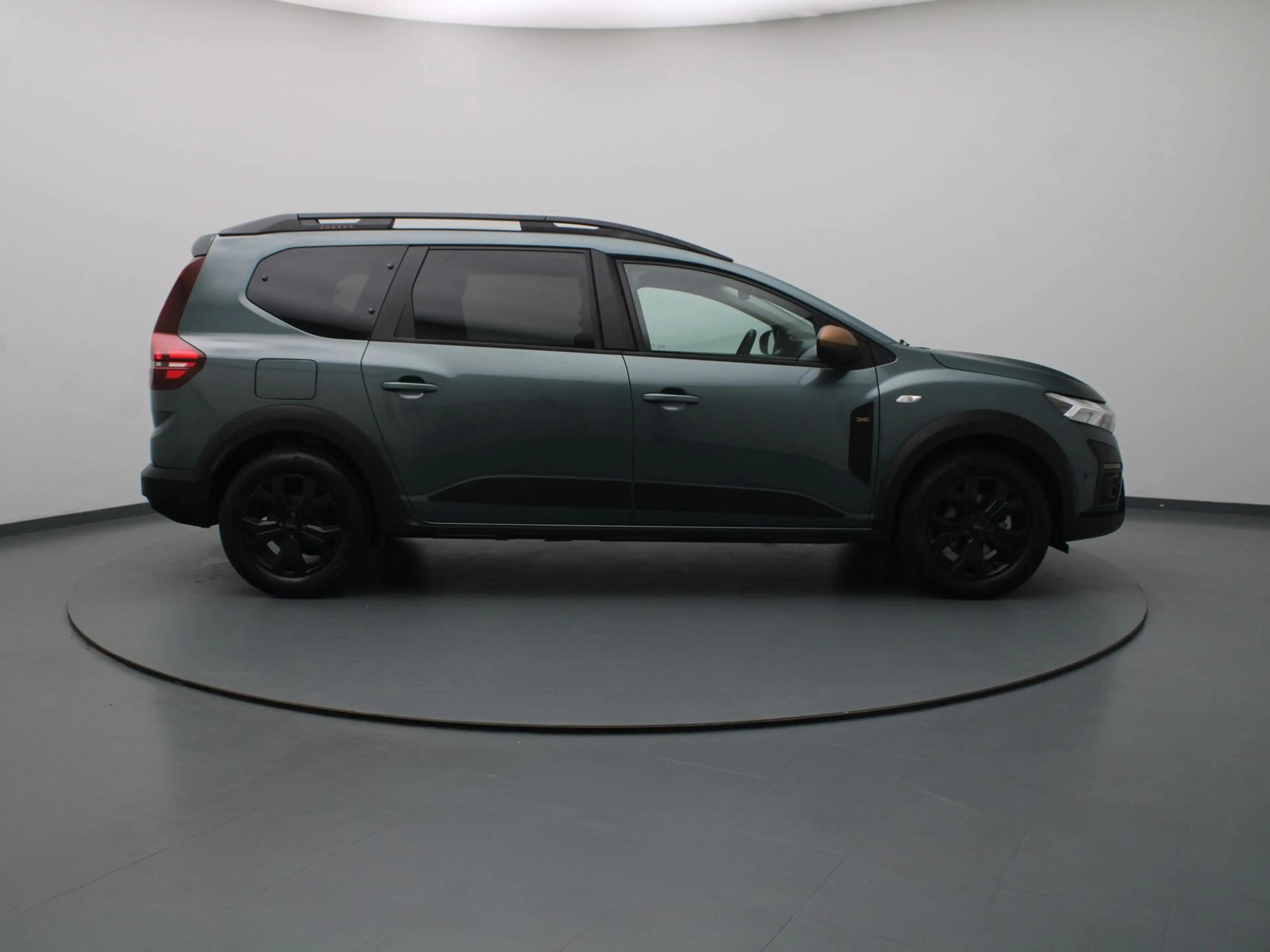 Dacia Jogger 140pk Hybrid Extreme 7p. Camera | Navi — photo 24