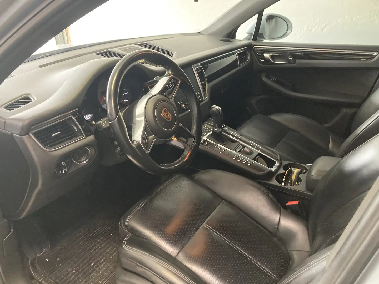 Porsche Macan S 3,0 20 Zoll Räder - 1