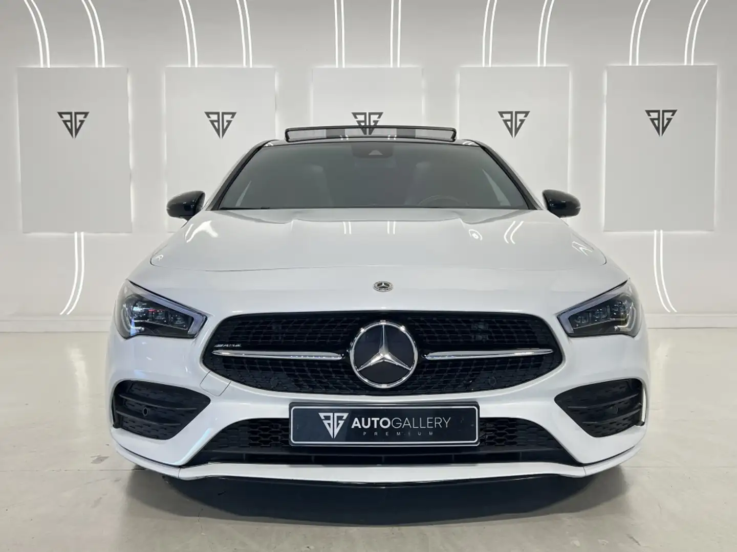 Mercedes-Benz CLA 200 Shooting Brake 200d 8G-DCT Blanco - 2