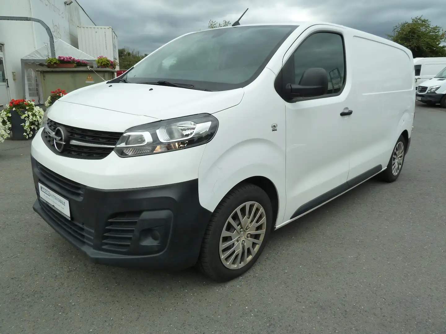 Opel Vivaro M Edition Klimai Multimedia Tempo Sortimo Weiß - 1