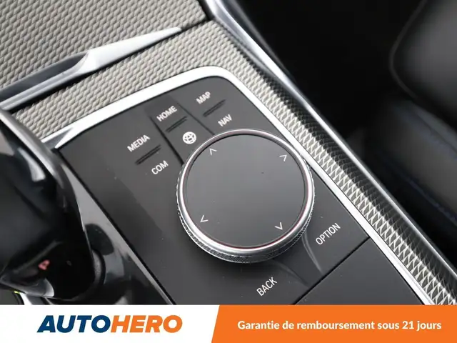 BMW 3 Series view 29