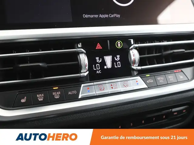 BMW 3 Series view 26