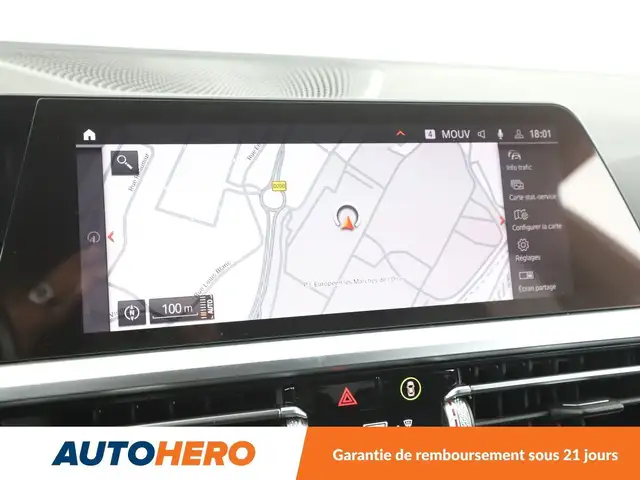 BMW 3 Series view 24