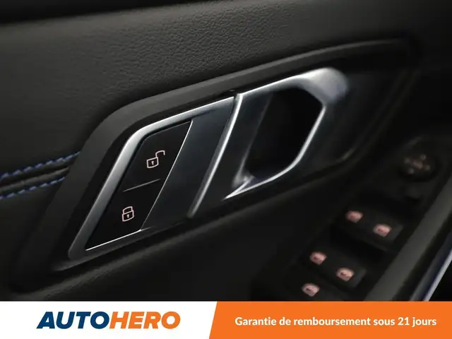 BMW 3 Series view 30