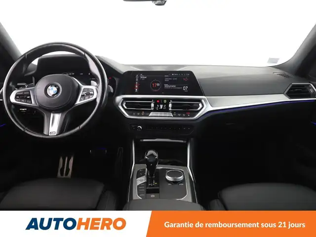 BMW 3 Series view 12