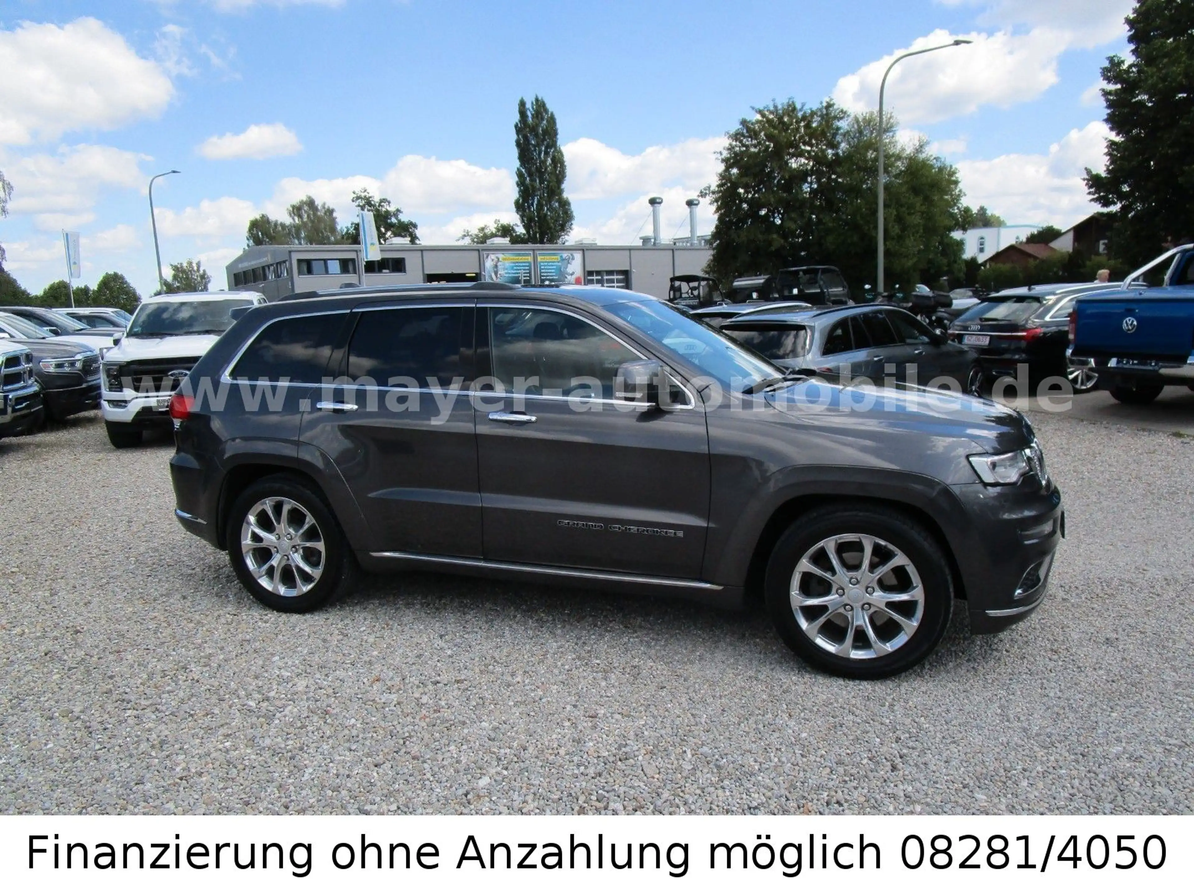 Jeep Grand Cherokee 3.0 CRD Summit*AHK*VOLL* — photo 11
