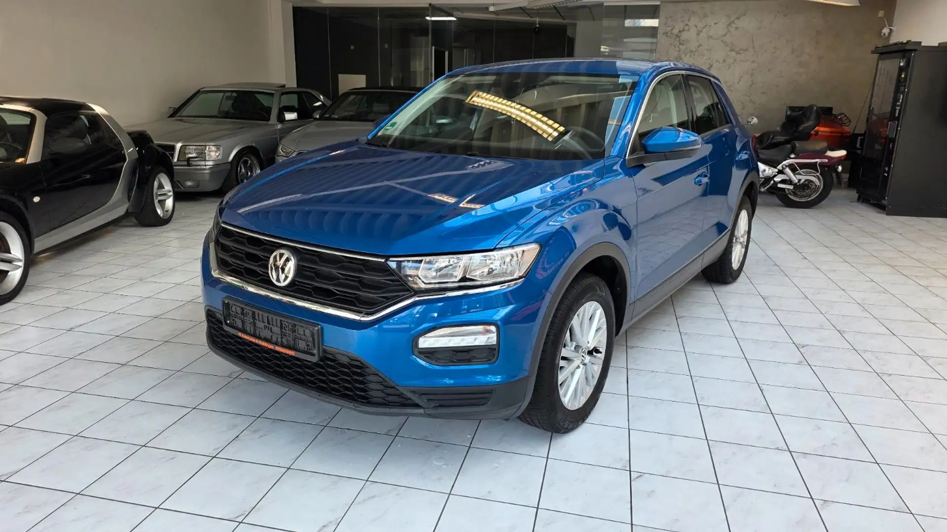 Volkswagen T-Roc Basis Blau - 1