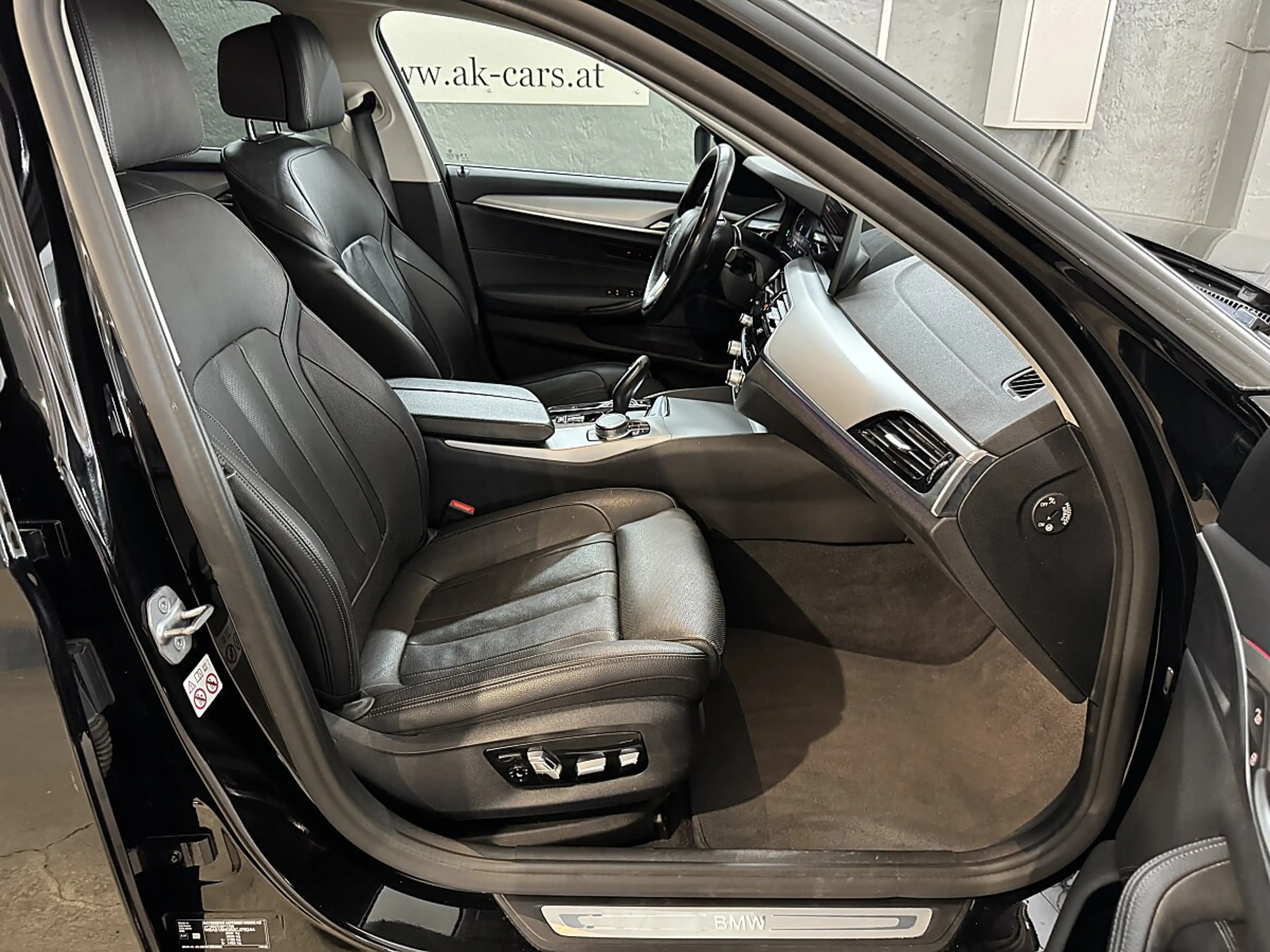 BMW 520 d xDrive Touring  Aut. G31 B47*Virtual*Lenkradh... — photo 14