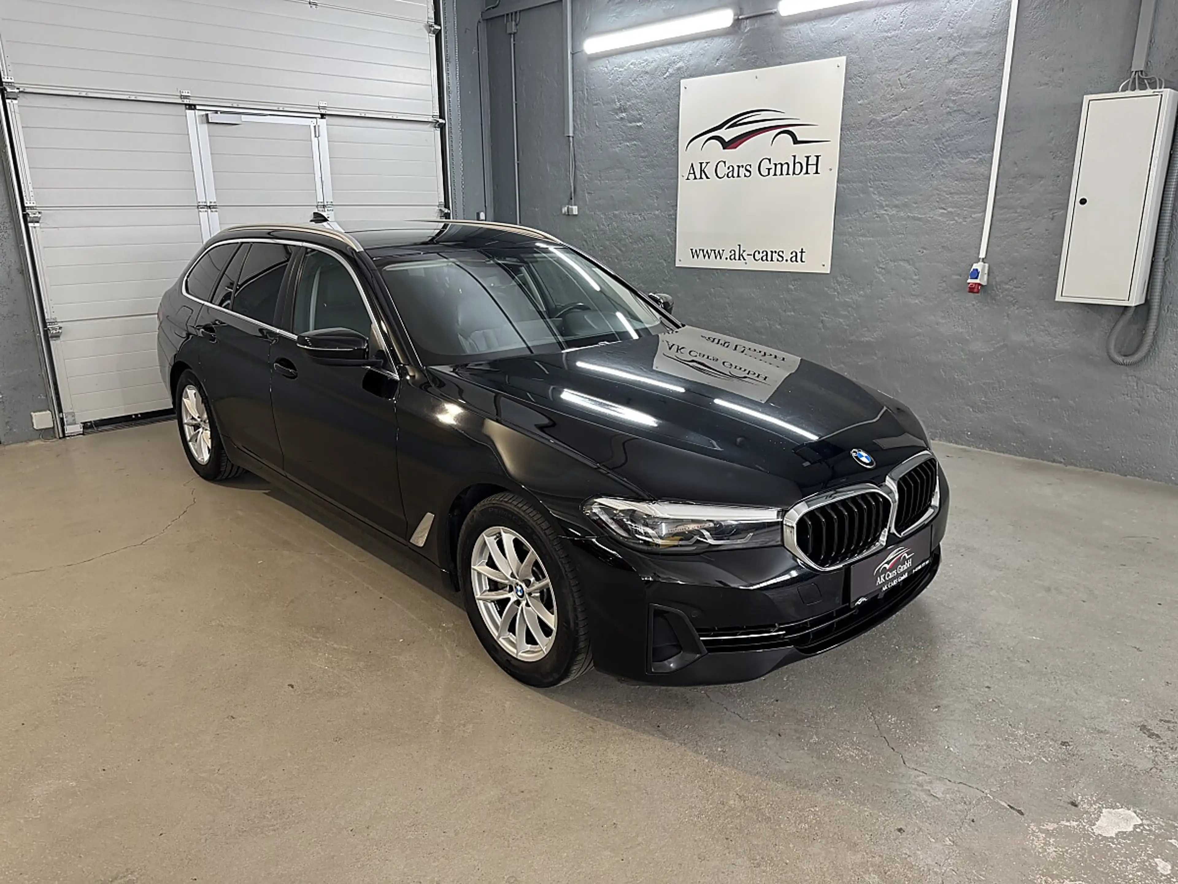 BMW 520 d xDrive Touring  Aut. G31 B47*Virtual*Lenkradh... — photo 2
