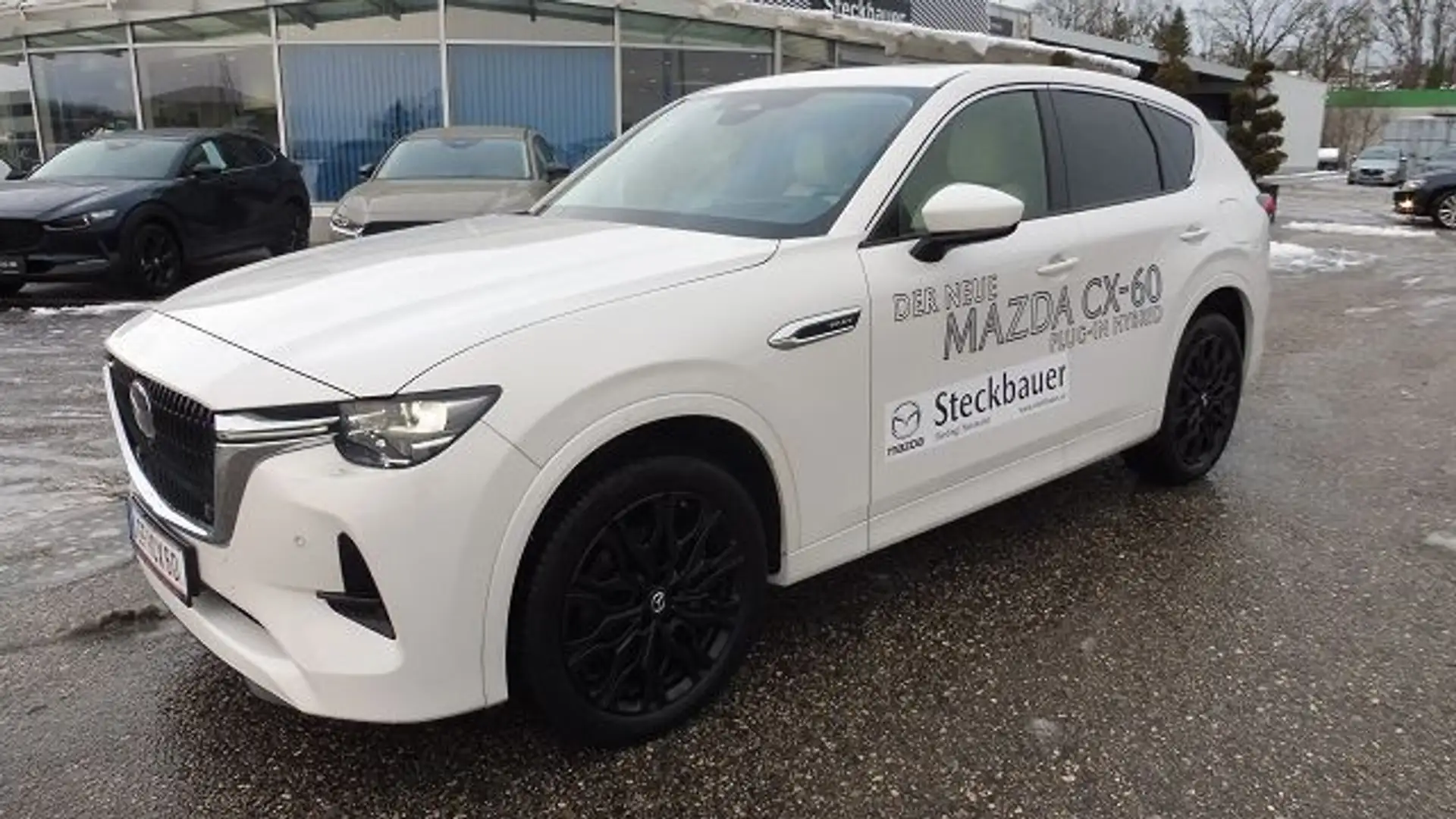 Mazda CX-60 2.5L e-SKYACTIV PHEV AWD TAKUMI PLUS Aut. Schwarz - 1