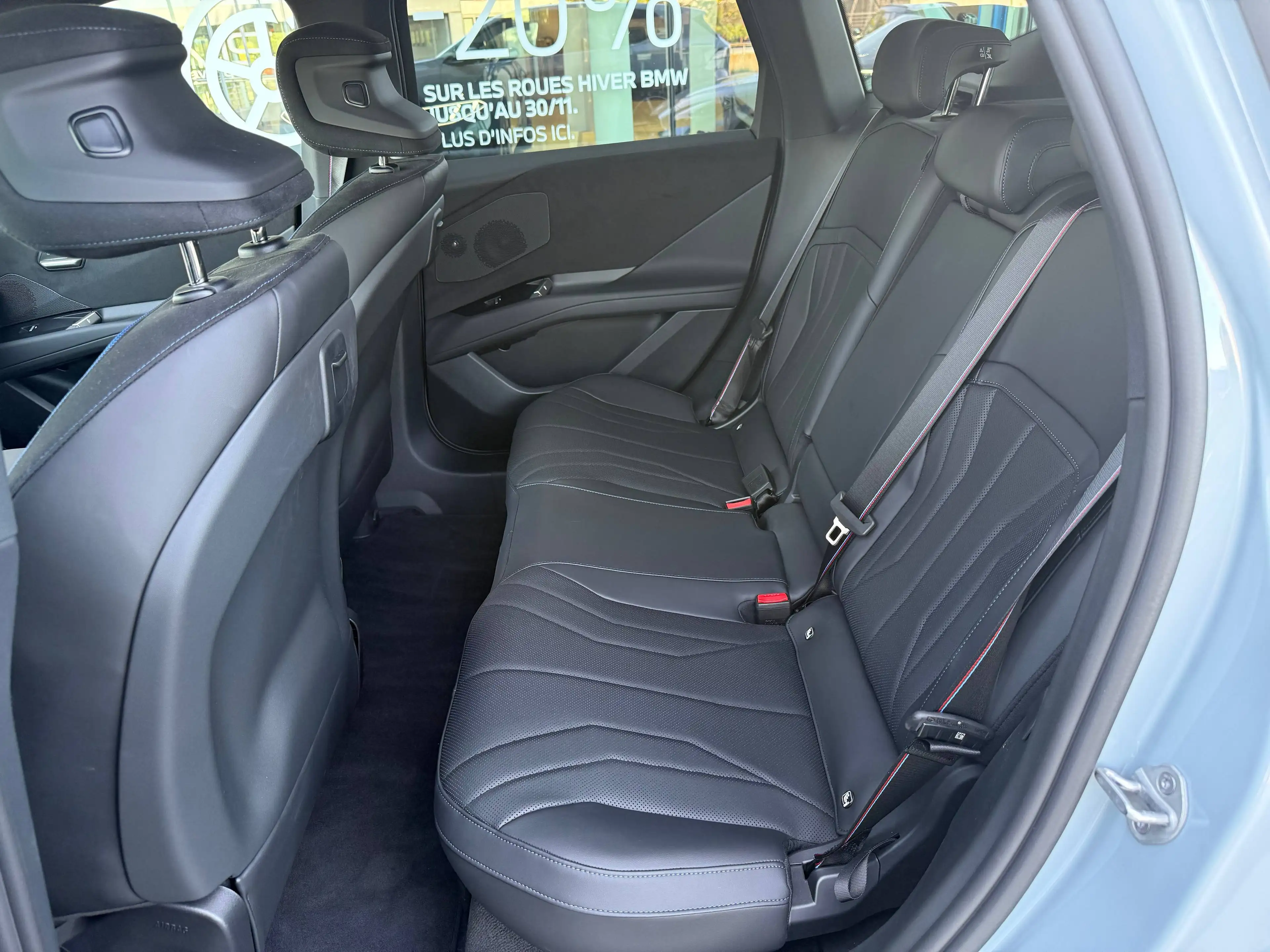 BMW iX3 iX3 113.4 kWh 40 — photo 11