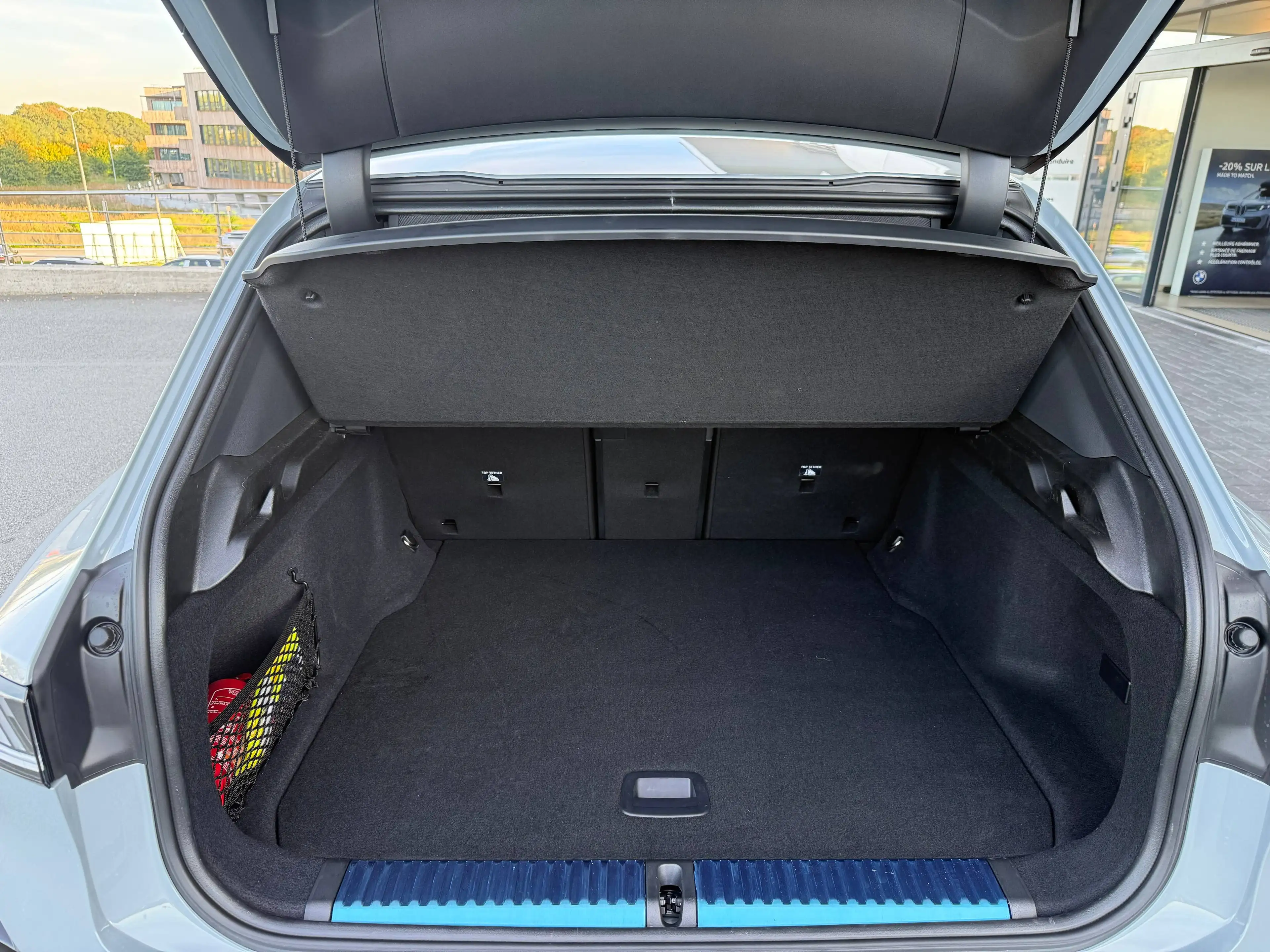 BMW iX3 iX3 113.4 kWh 40 — photo 8