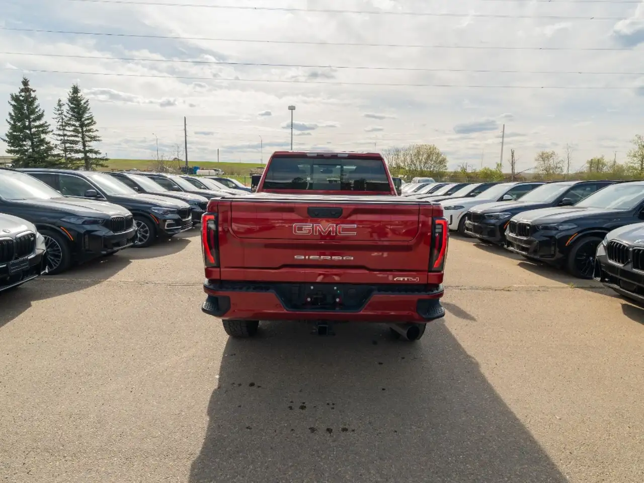 GMC Sierra 3500HD снимка GMC Sierra 3500HD