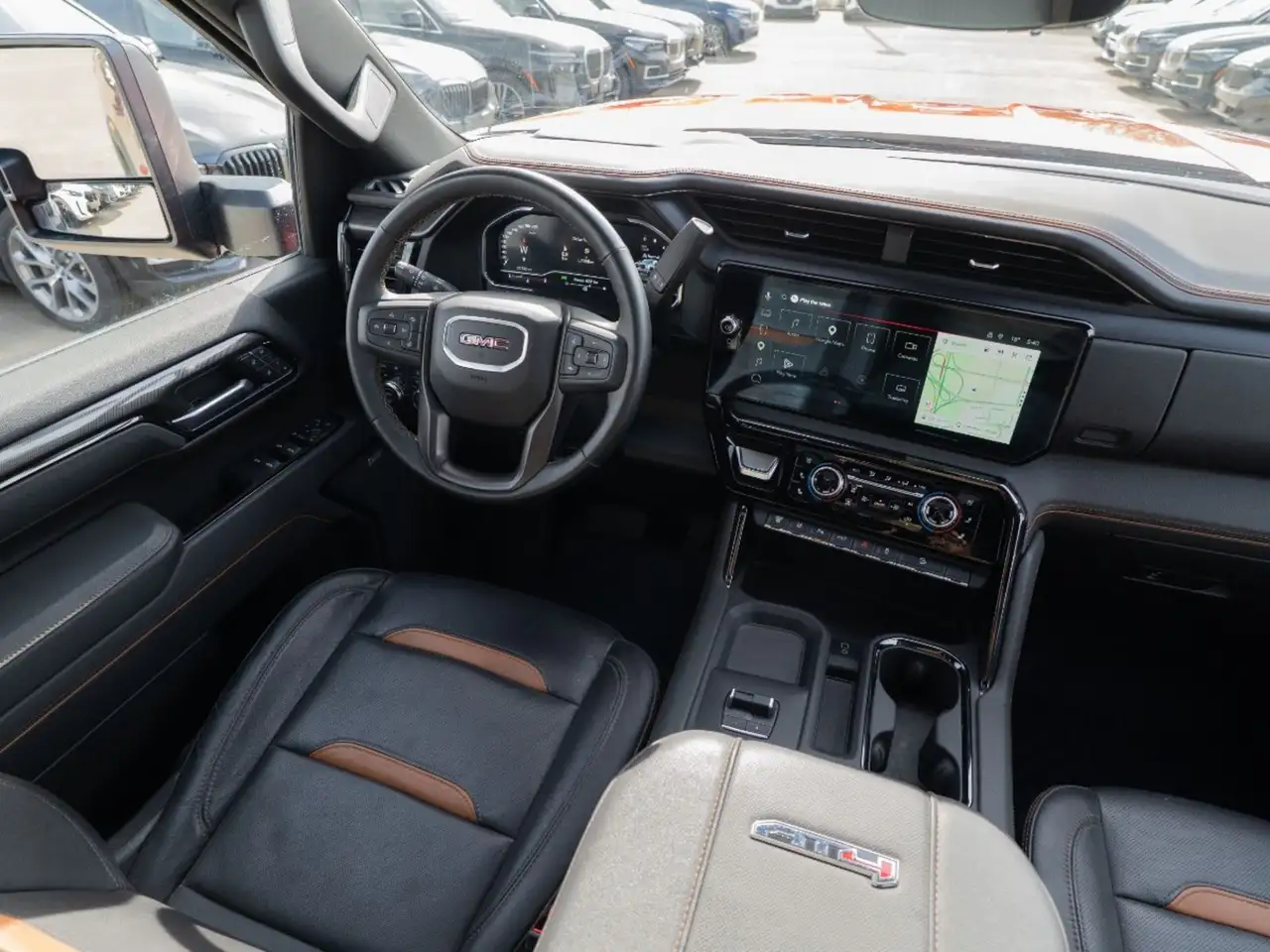 GMC Sierra 3500HD снимка GMC Sierra 3500HD