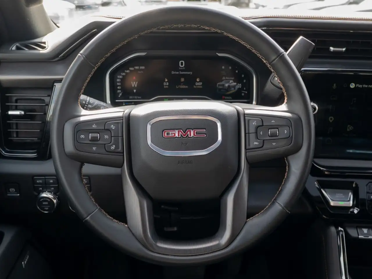 GMC Sierra 3500HD снимка GMC Sierra 3500HD