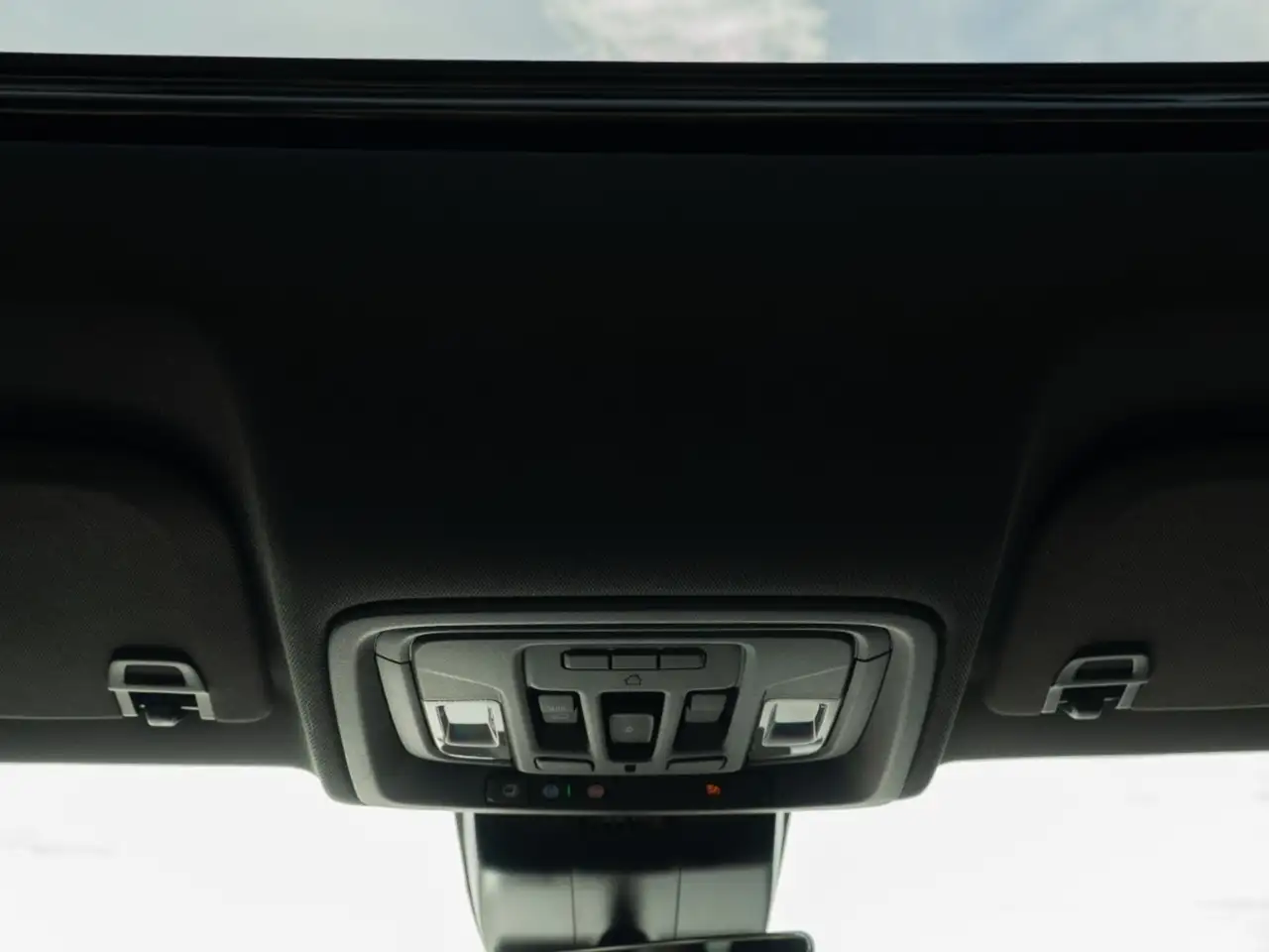 GMC Sierra 3500HD снимка GMC Sierra 3500HD