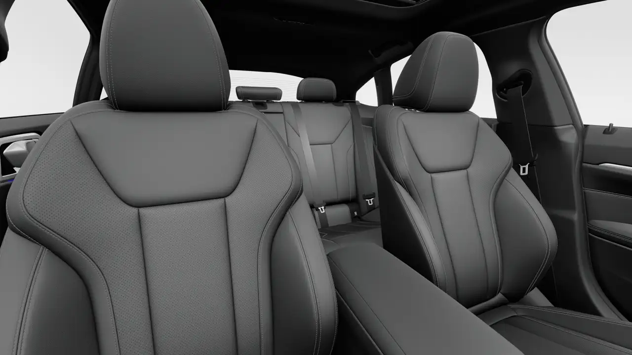 BMW i4 photo BMW i4