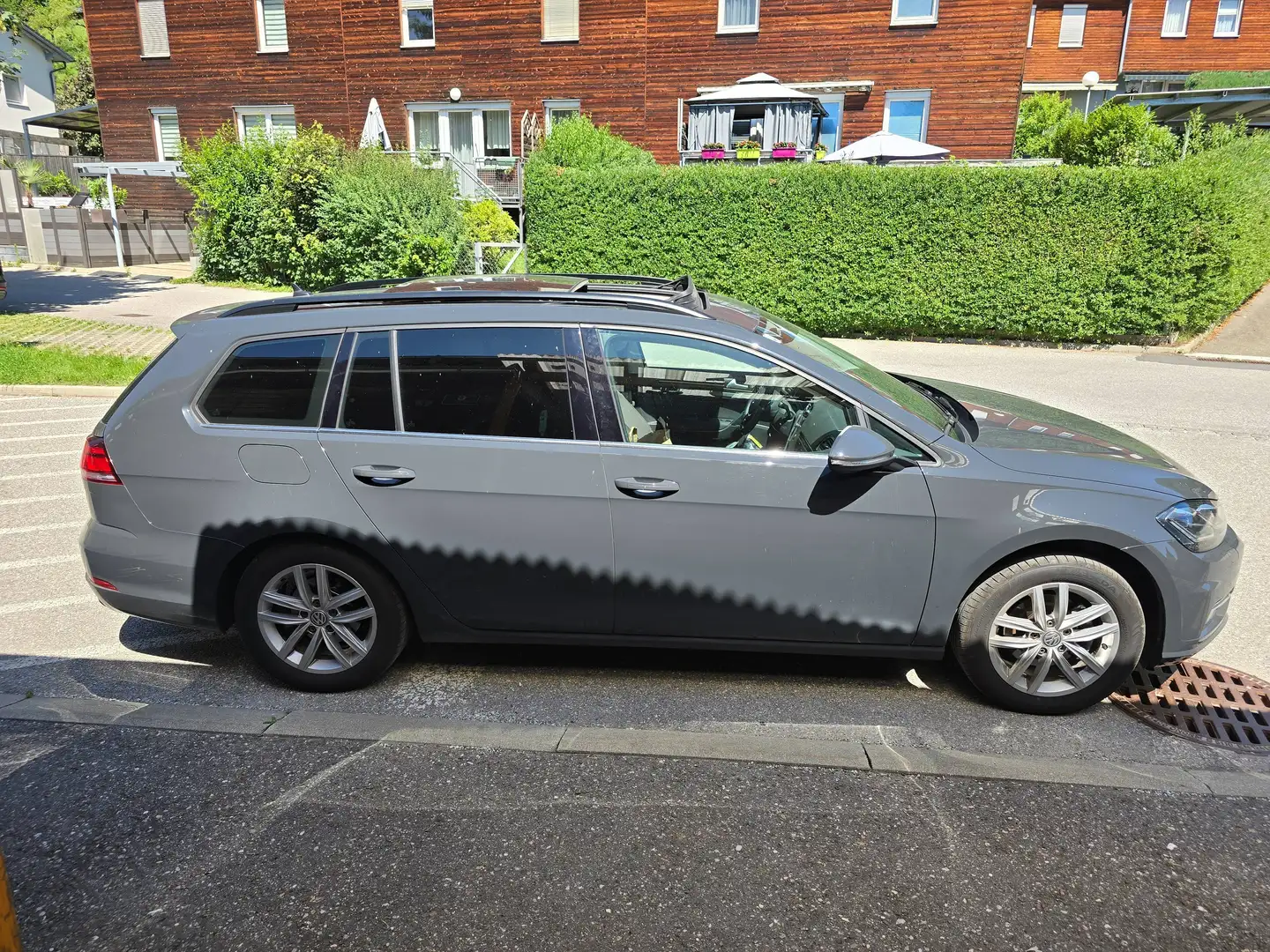 Volkswagen Golf Variant Golf Variant Highline 1,6 TDI Highline Grau - 1