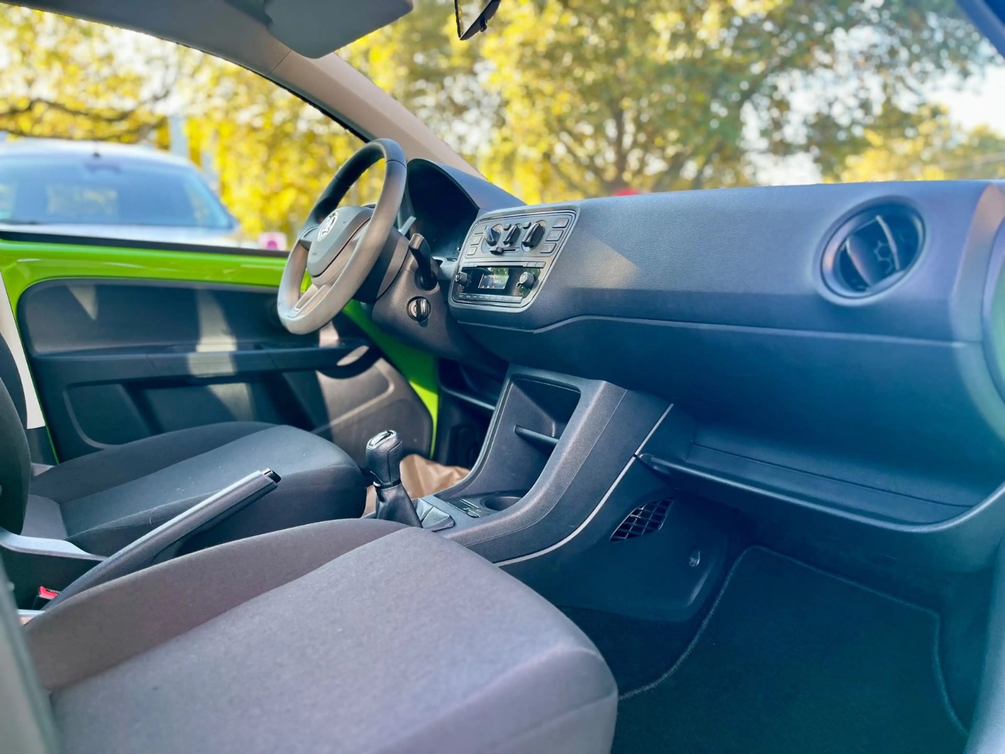 Skoda Citigo Active Klima SHZ 1-Hand Tüv+Insp Neu — photo 11