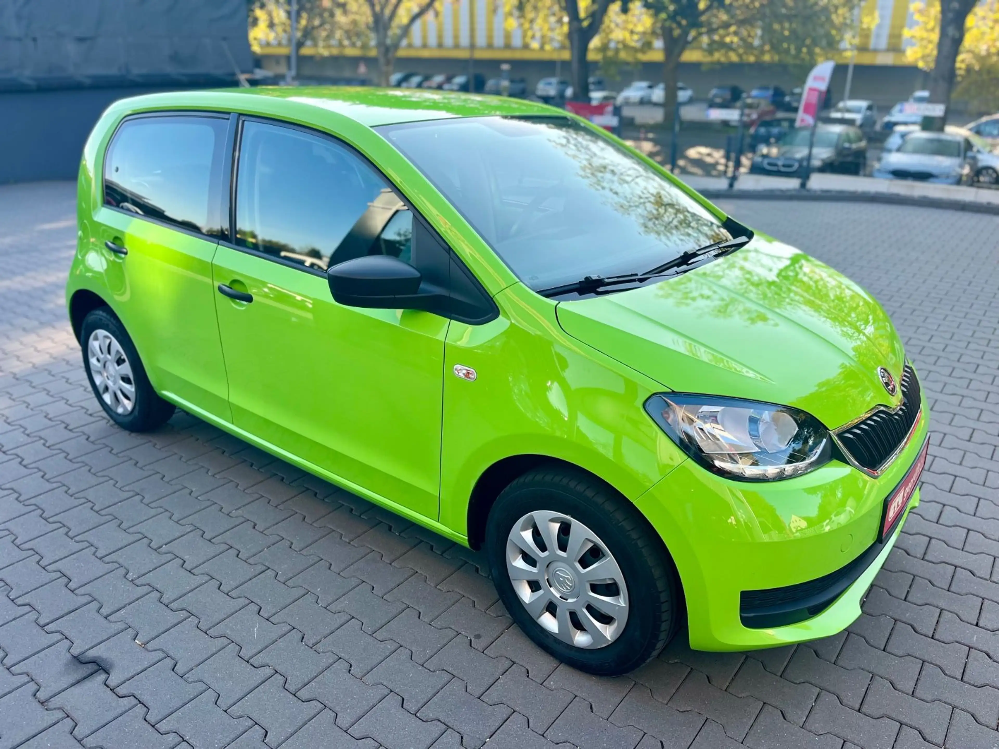 Skoda Citigo Active Klima SHZ 1-Hand Tüv+Insp Neu — photo 4