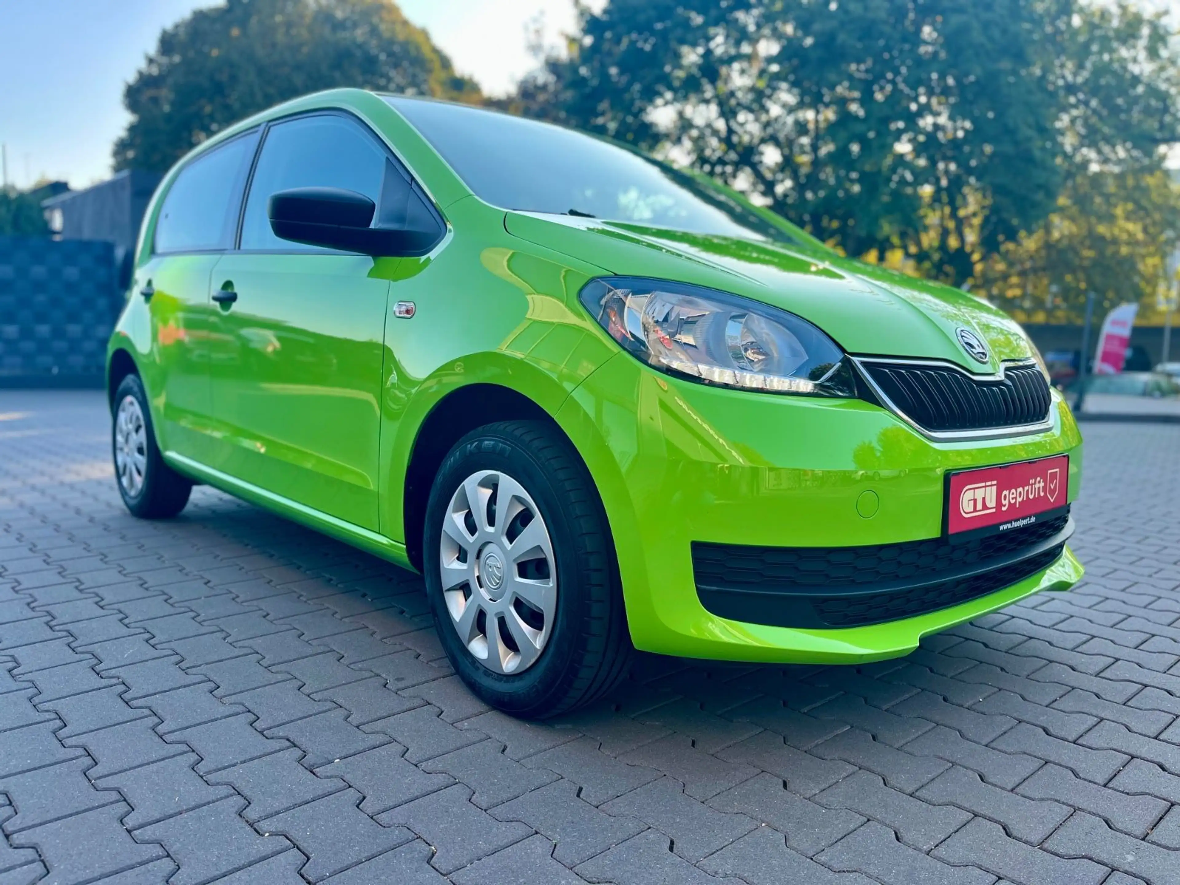 Skoda Citigo Active Klima SHZ 1-Hand Tüv+Insp Neu — photo 3