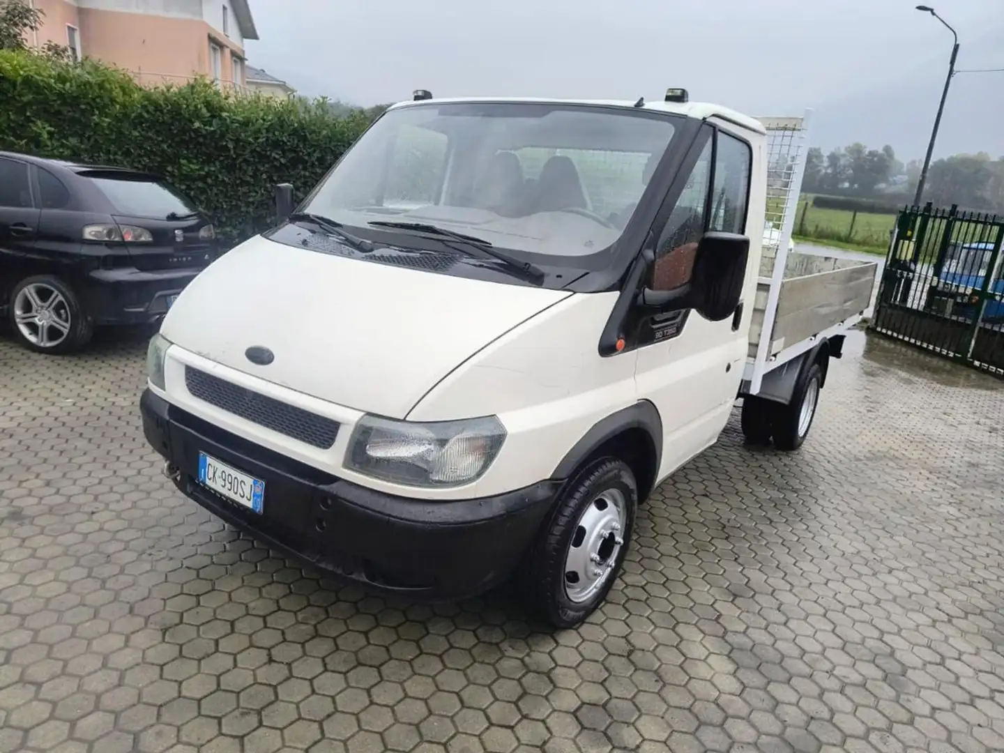 Ford TRANSIT CASSONE 2.4 DI Diesel 90 CV Bianco - 1
