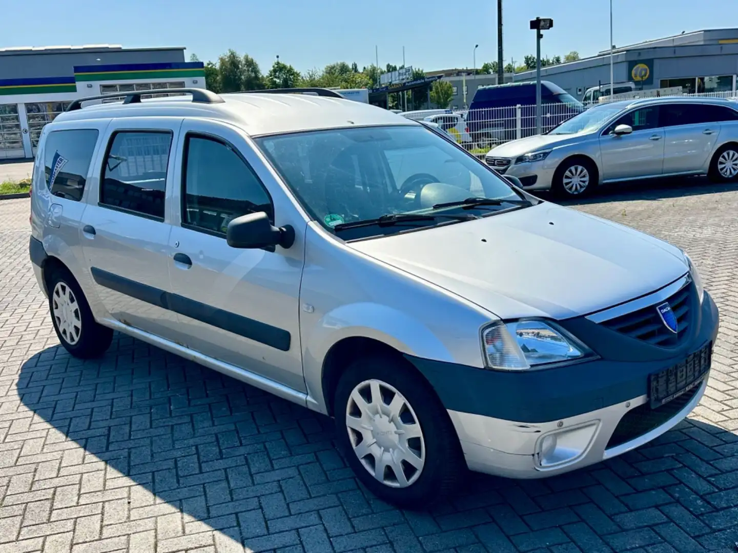 Dacia Logan MCV Kombi Ambiance KLIMA SERVO ZENTRAL AHK Silber - 2