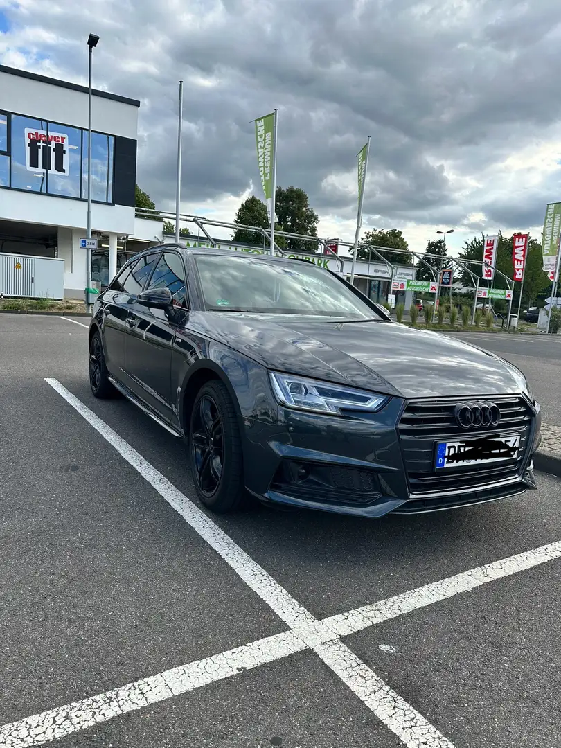 Audi A4 Sline Stronic Sport black edition Grau - 1