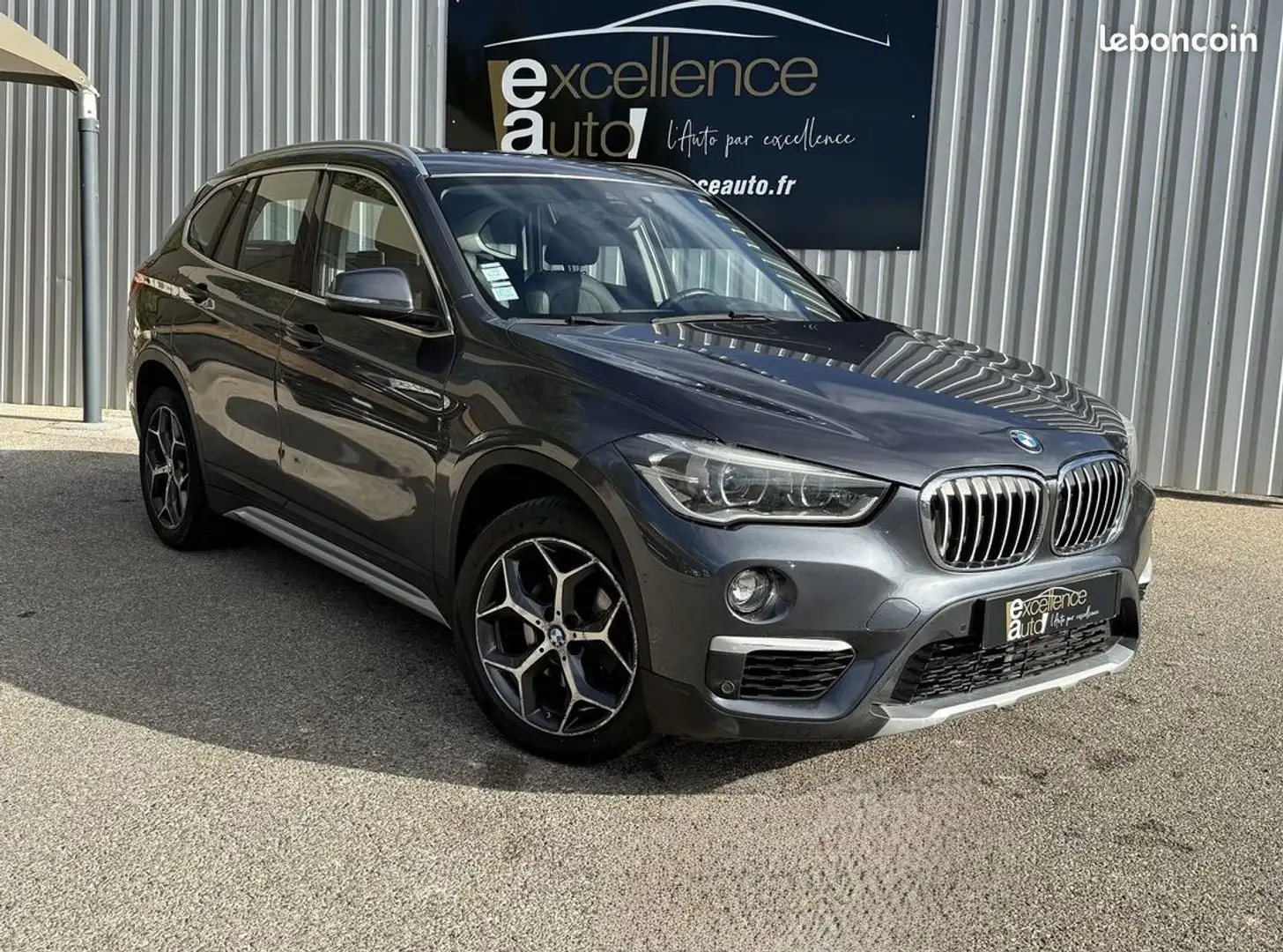 BMW X1 (F48) SDRIVE16D 116CH XLINE Grijs - 1