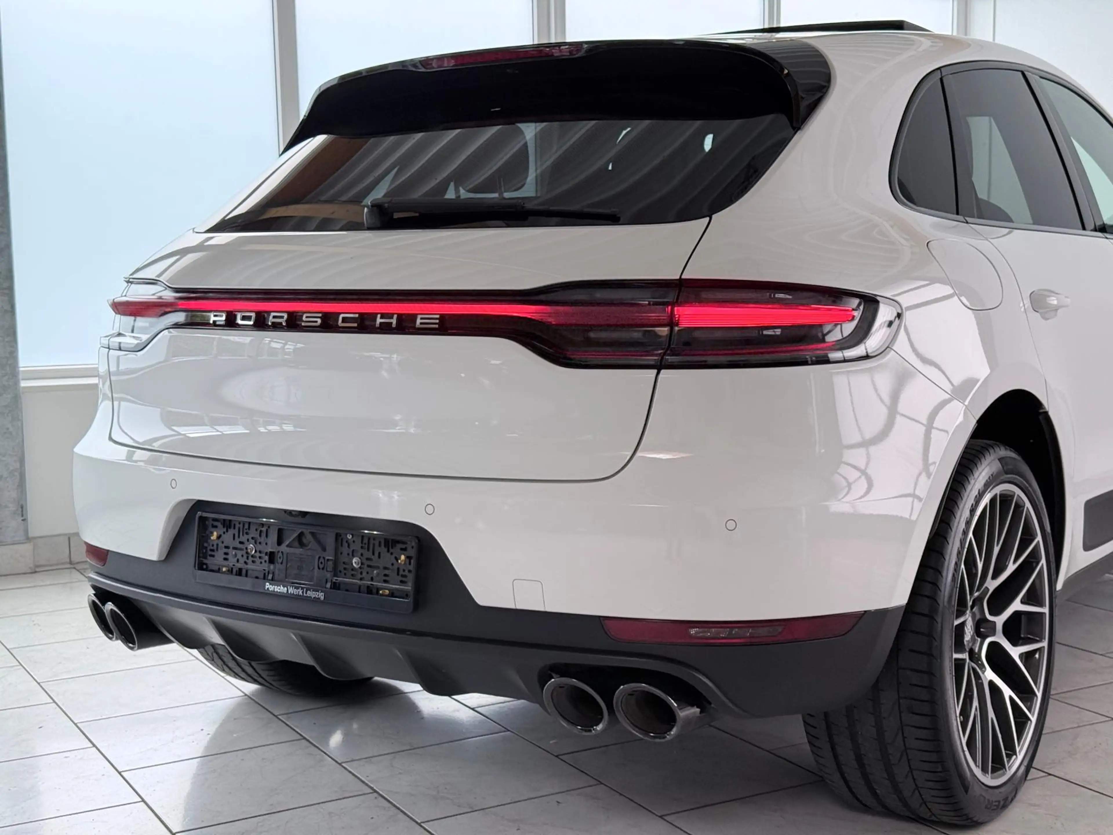 Porsche Macan S - Pano/BOSE/360/Chrono/LED/CarPlay — photo 14