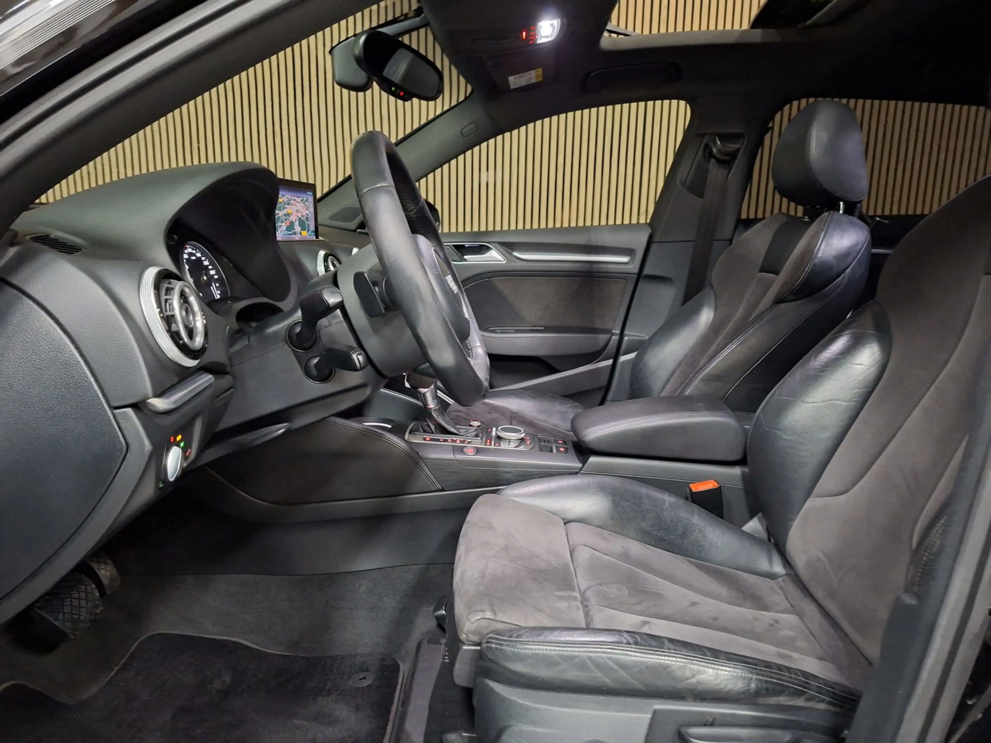 Audi A3 Sportback 1.4 e-tron PHEV Ambition Pro Line plus | — photo 13