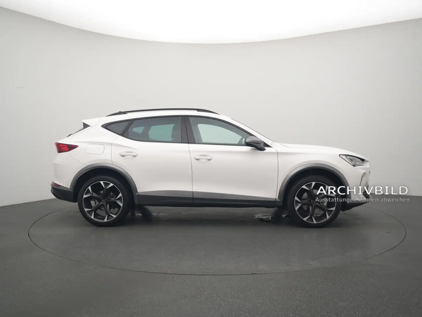 CUPRA Formentor DSG ACC LEDER KAM CARPLAY VIRT KEYL Weiß - 2