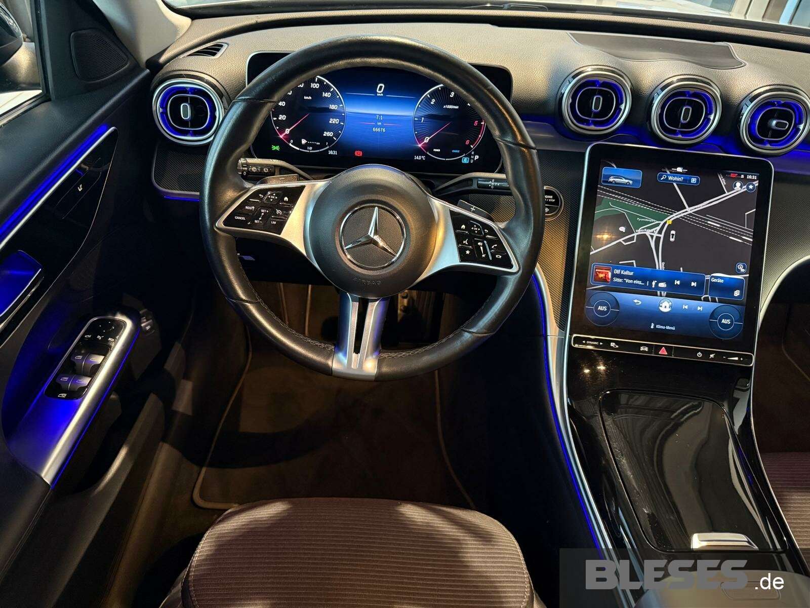 Mercedes-Benz C 220
