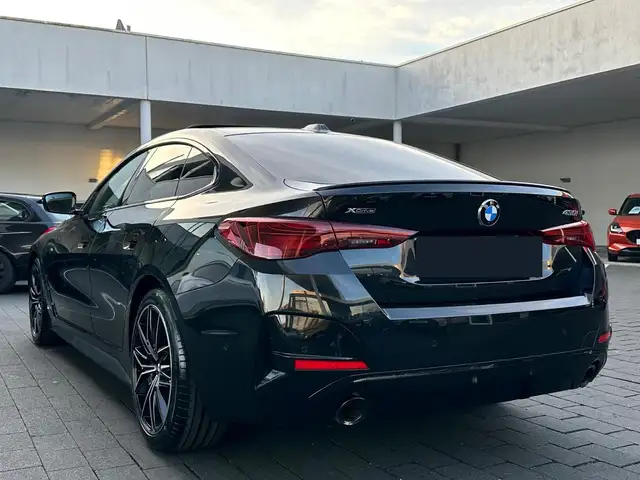 BMW 4 Series view 12