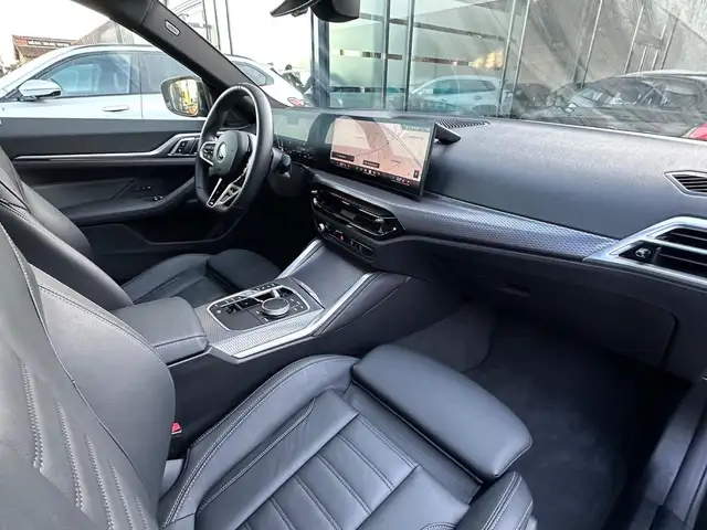 BMW 4 Series view 7