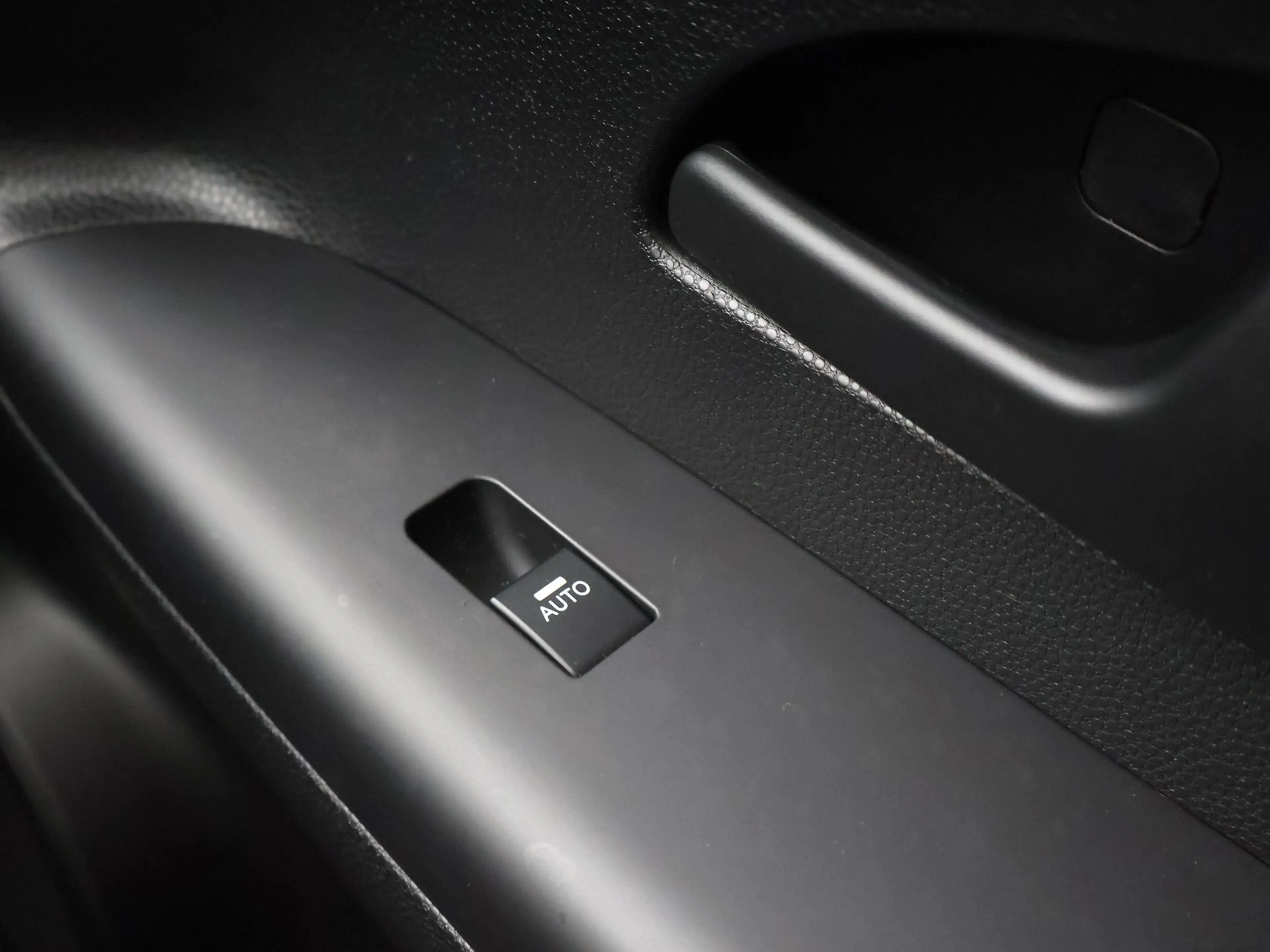 Kia Venga 1.6 CVVT AUTOMAAT + STUUR/STOELVERWARMING | PARKEE — photo 30