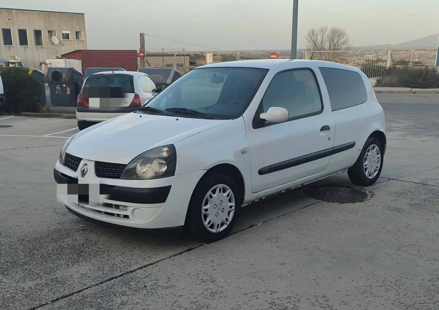 Renault Clio 1.5dCi Community 70 Білий - 1
