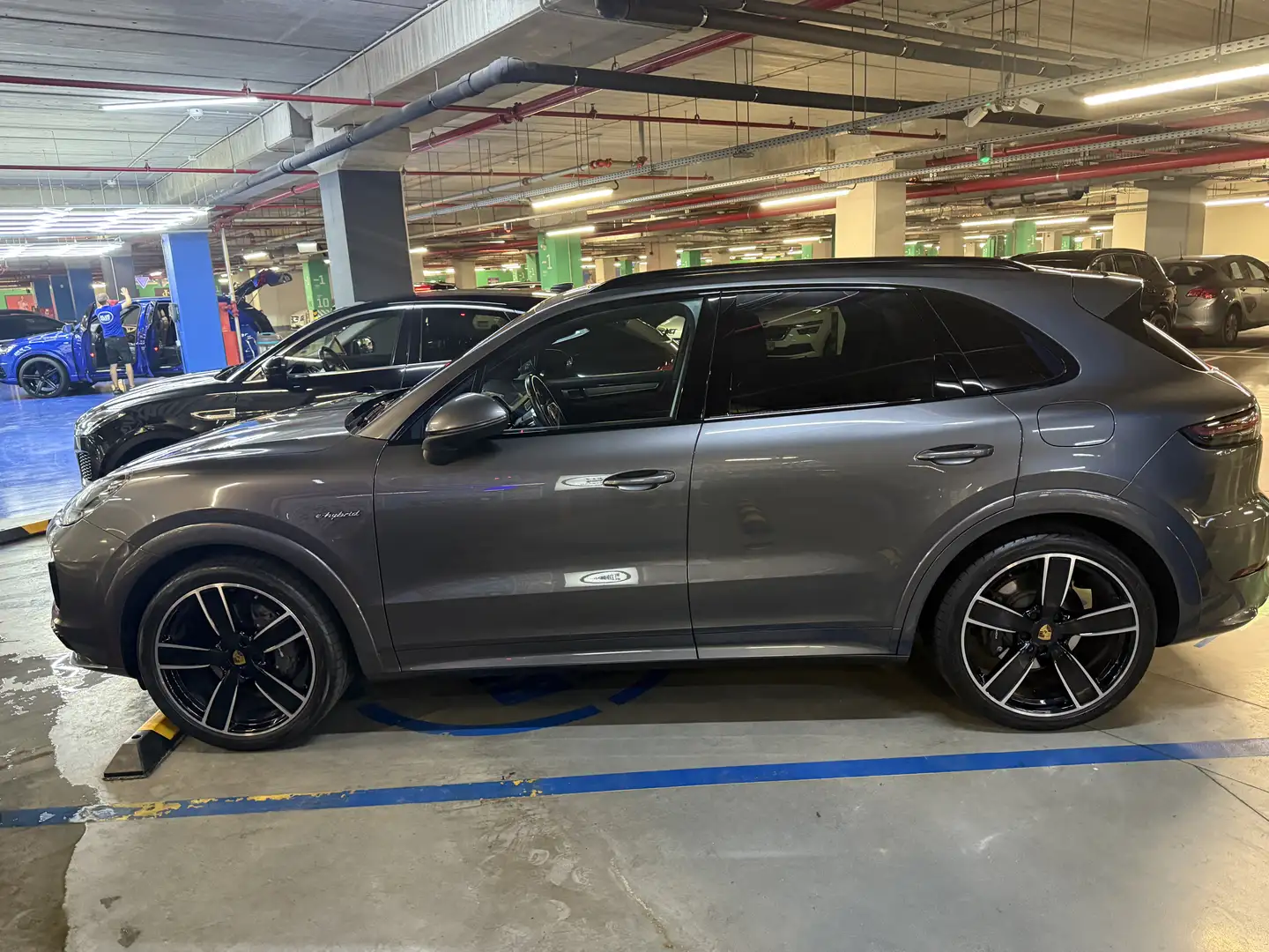 Porsche Cayenne III E-Hybrid PHEV 17,9 kWh Aut. - 2