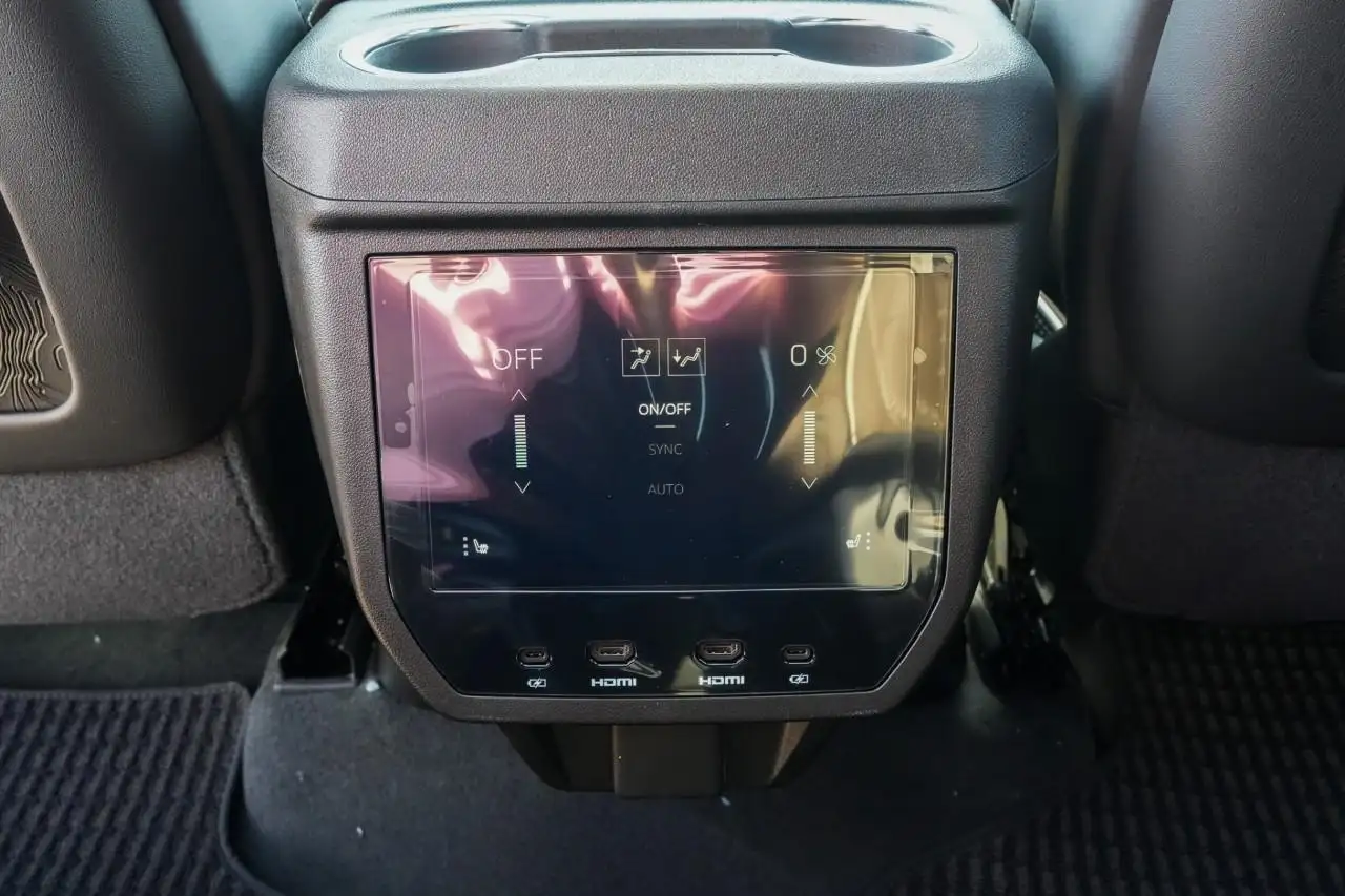 GMC Yukon снимка GMC Yukon