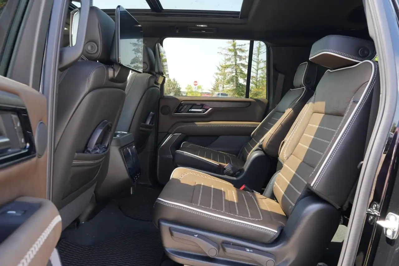GMC Yukon снимка GMC Yukon