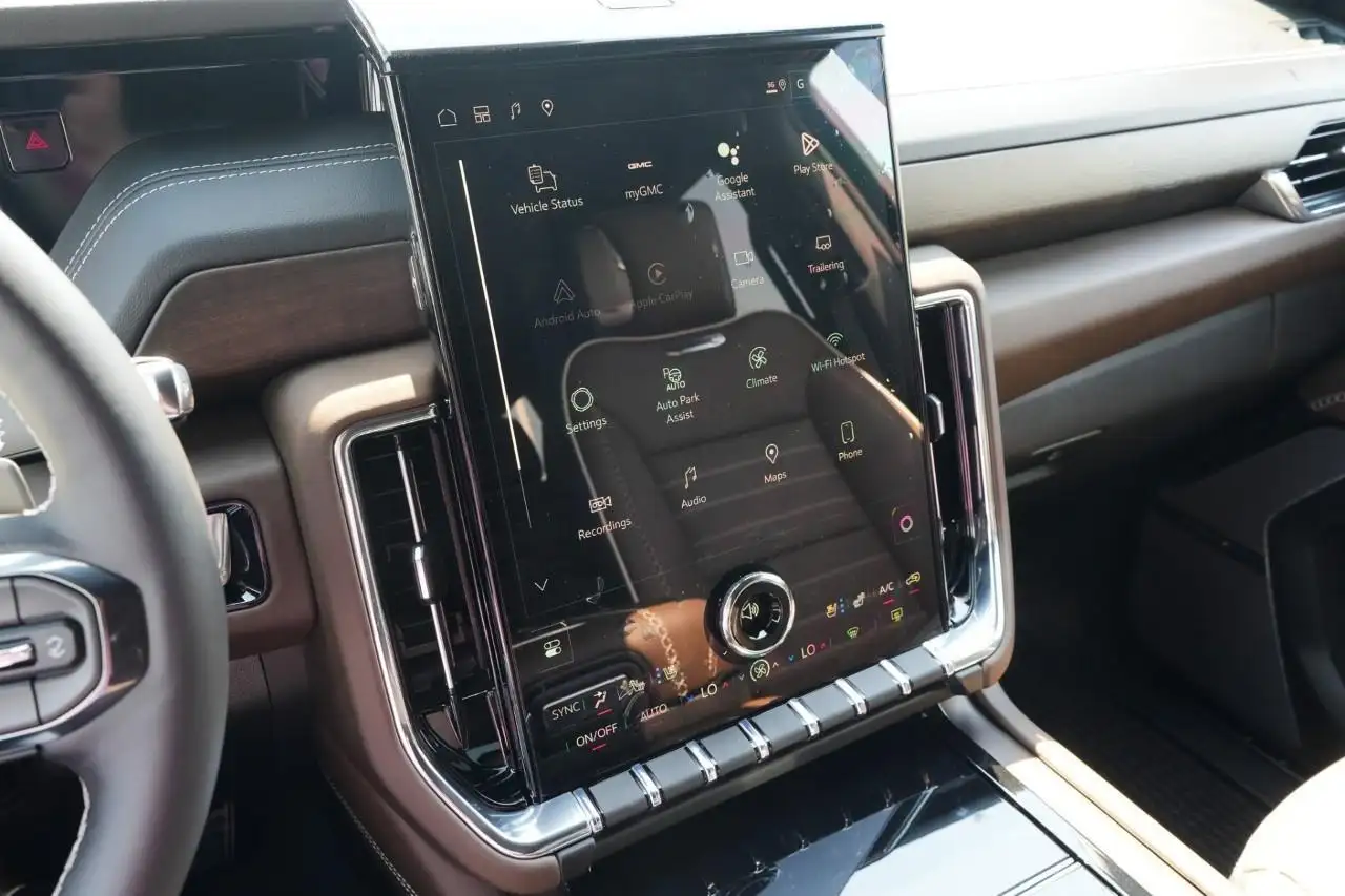 GMC Yukon снимка GMC Yukon
