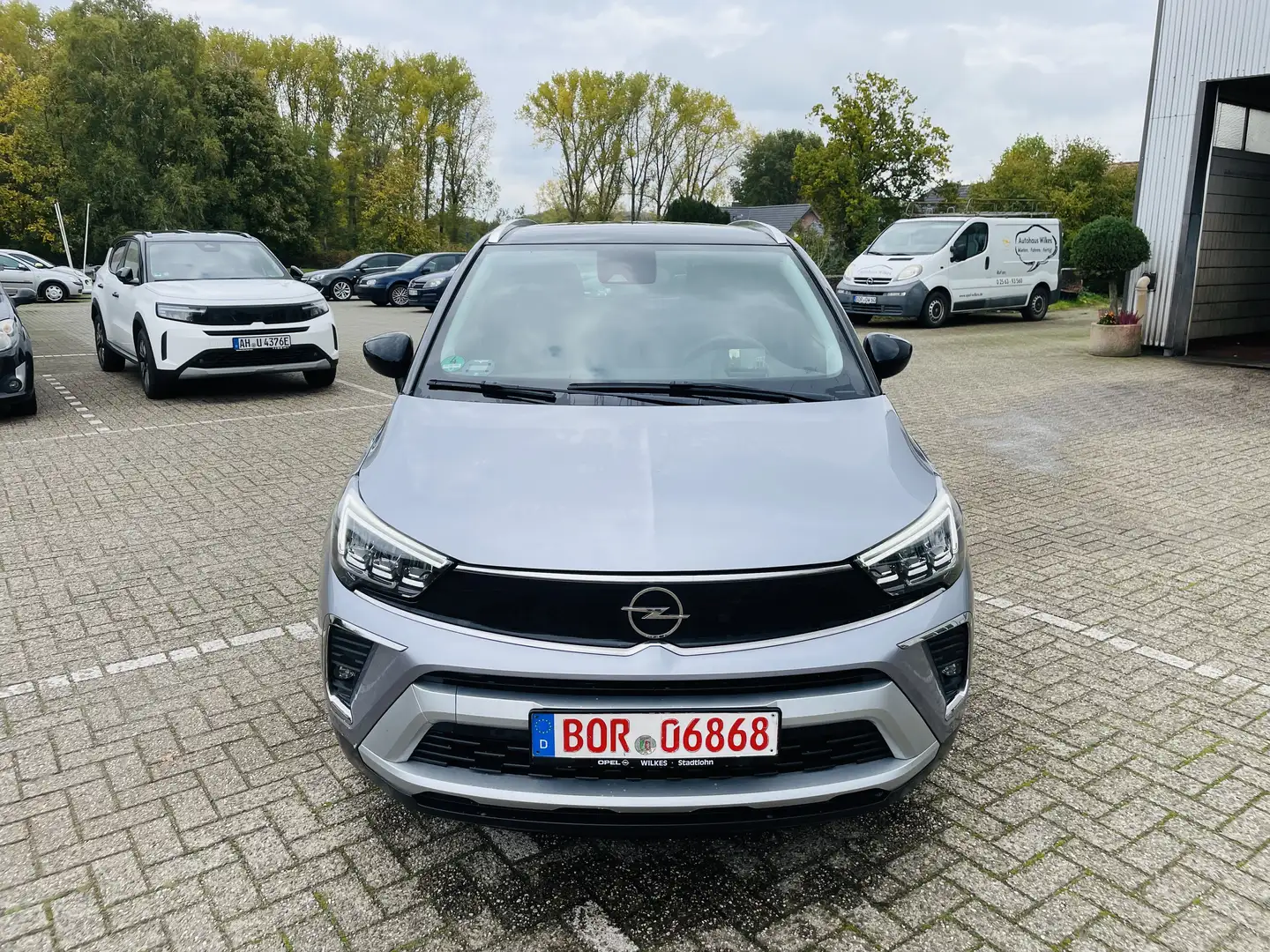 Opel Crossland Ultimate *Alcatara, Navi, Head-Up; VOLL* Grau - 2