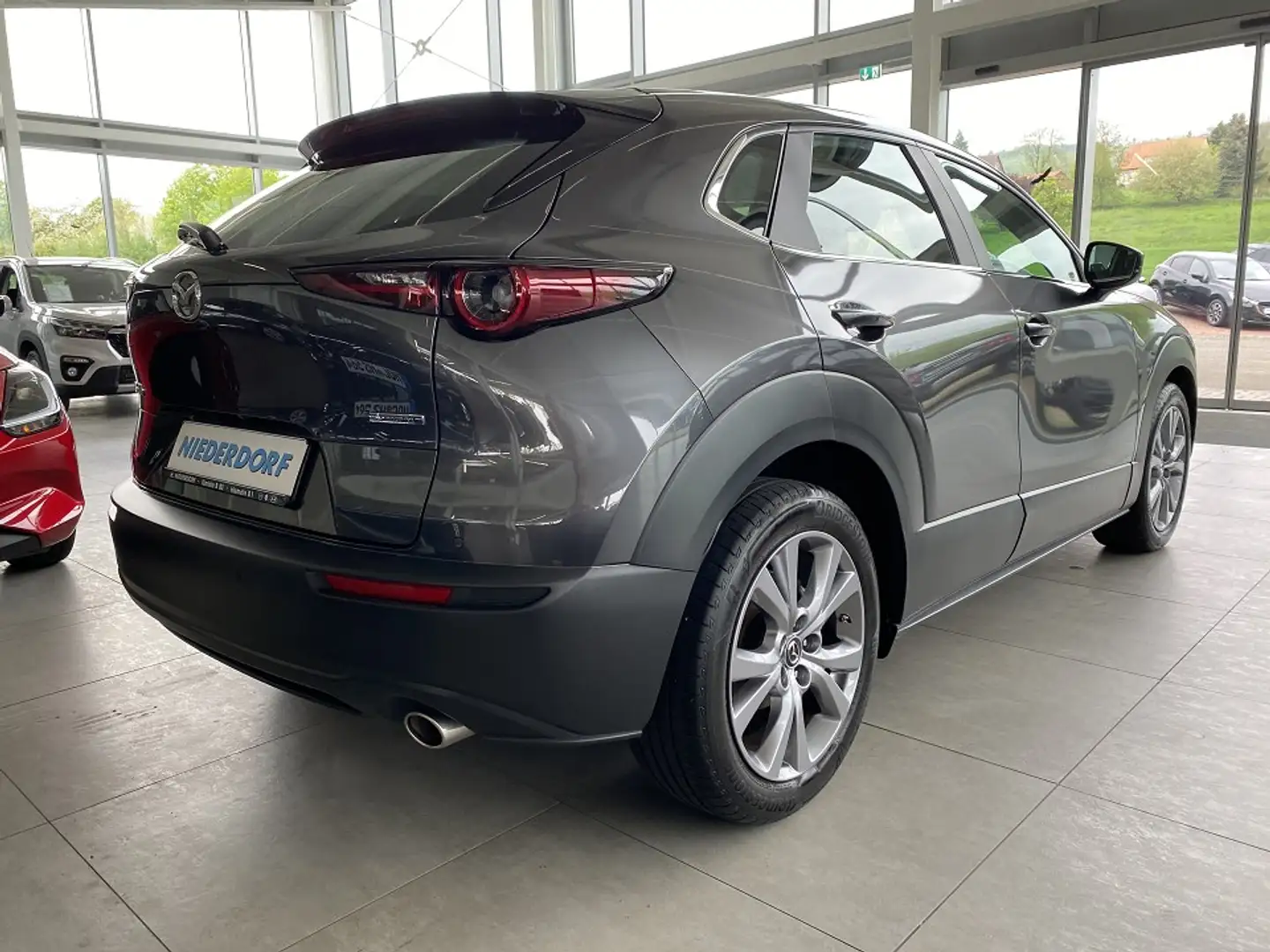 Mazda CX-30 2.0 SELECTION 18" NAVI KAM LED Grijs - 2