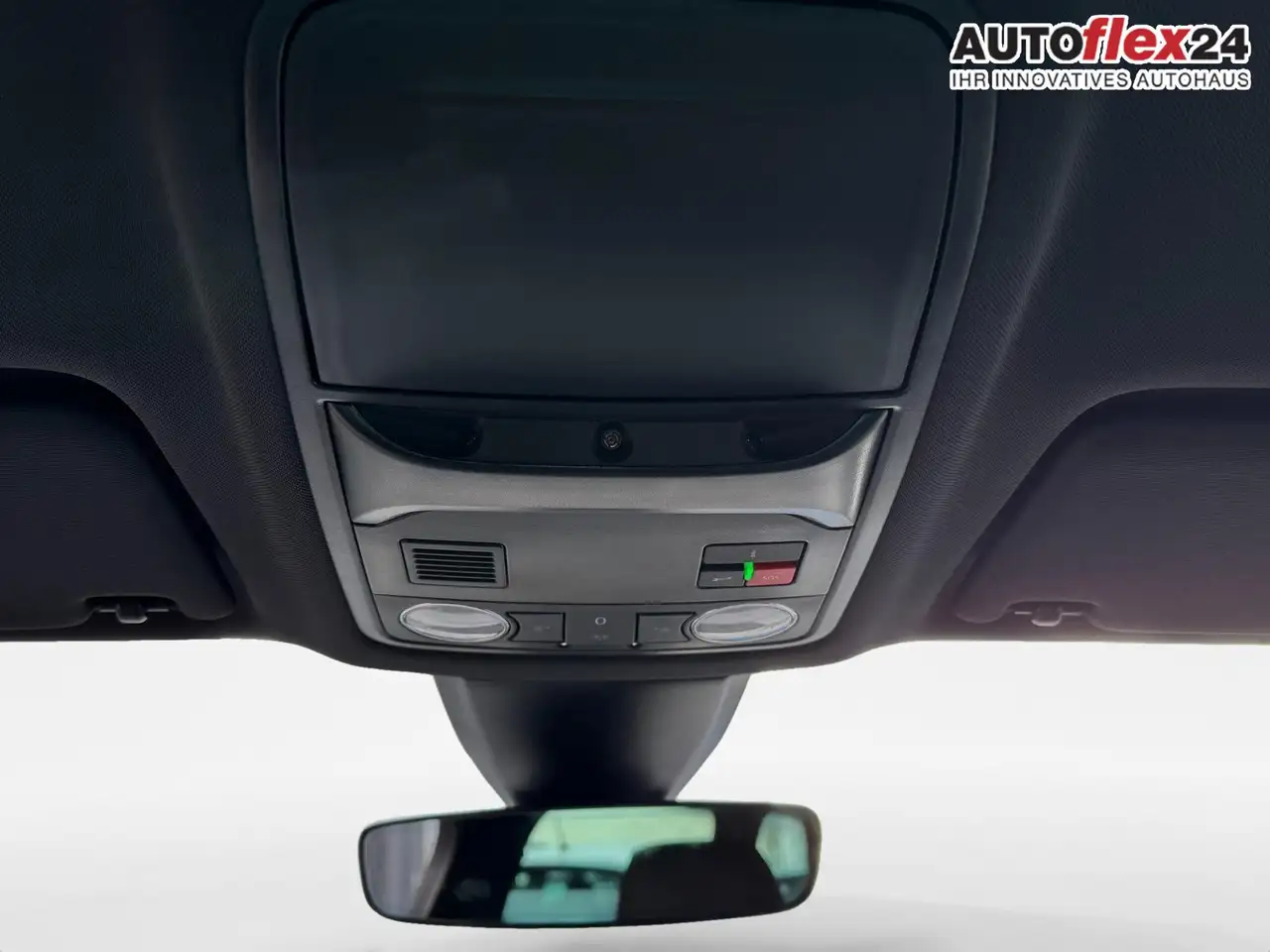 SEAT Ateca 1.5 TSI DSG FR Black Edition 19Z AHK PDC SHZ Na... 25