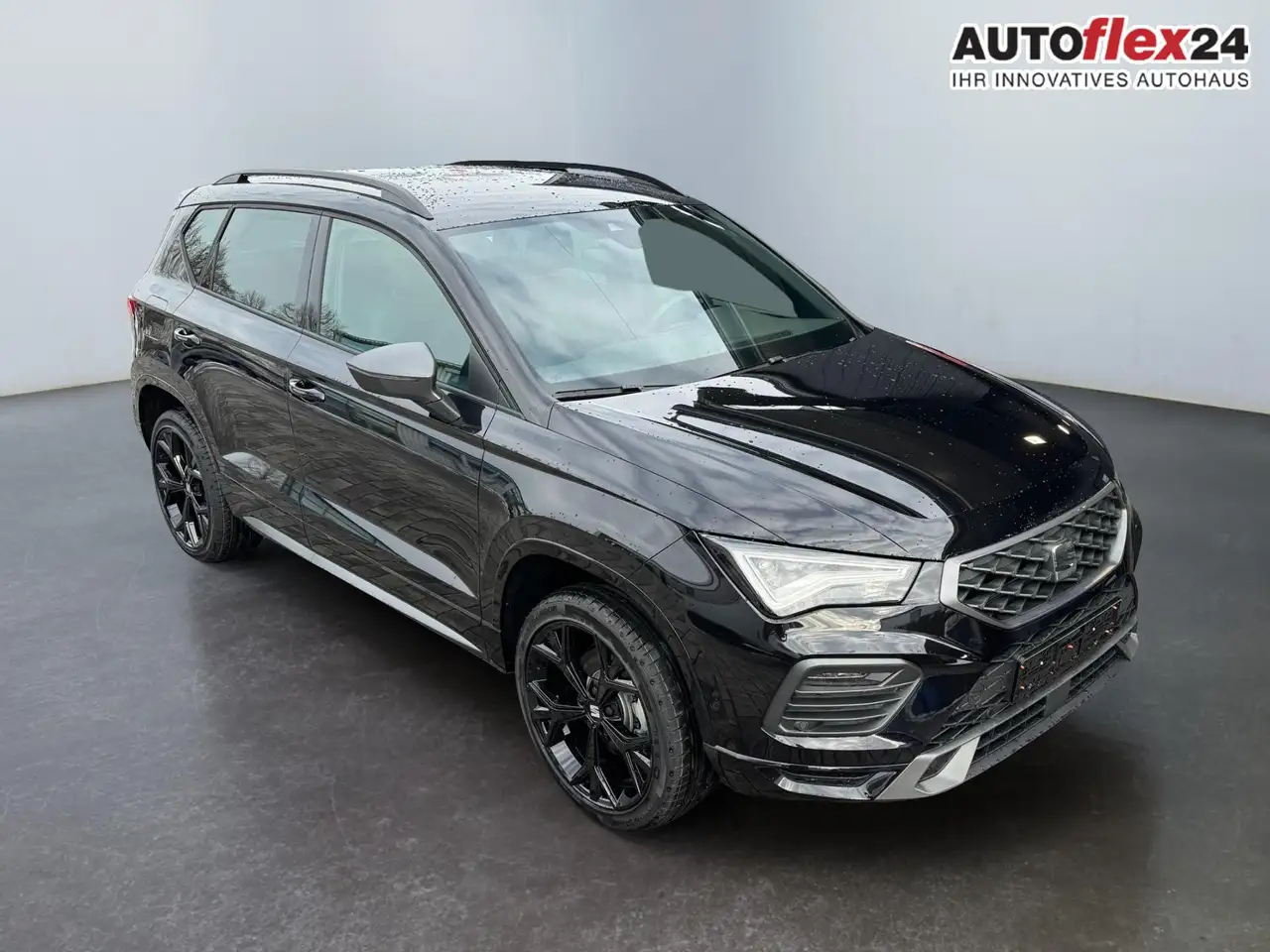 SEAT Ateca 1.5 TSI DSG FR Black Edition 19Z AHK PDC SHZ Na... 10