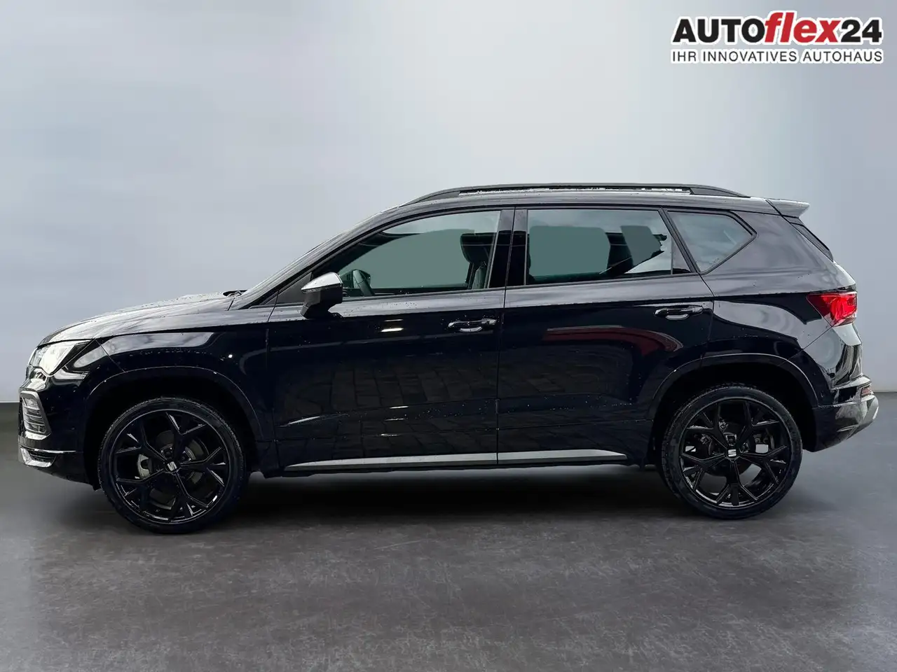 SEAT Ateca 1.5 TSI DSG FR Black Edition 19Z AHK PDC SHZ Na... 7