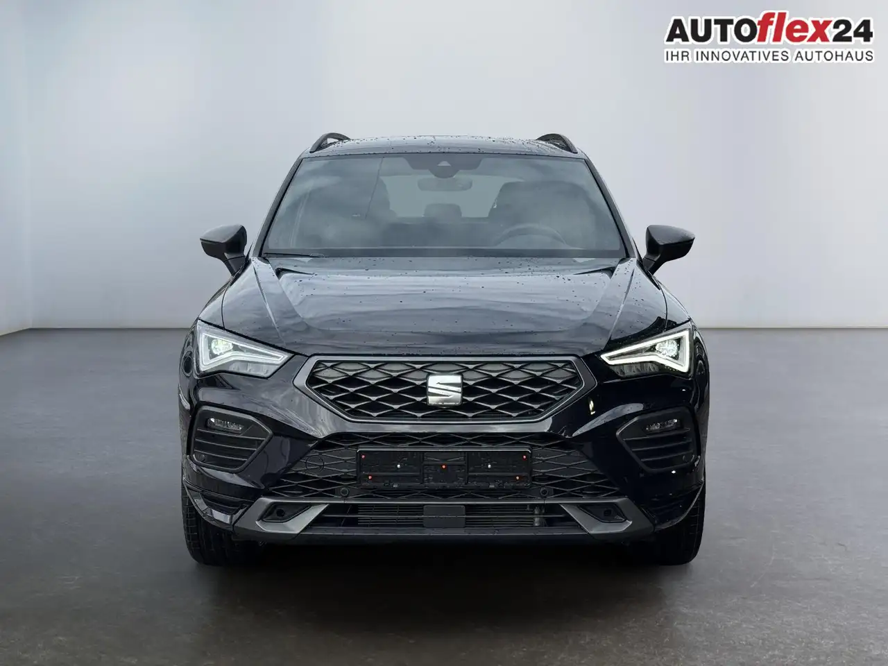 SEAT Ateca 1.5 TSI DSG FR Black Edition 19Z AHK PDC SHZ Na... 3