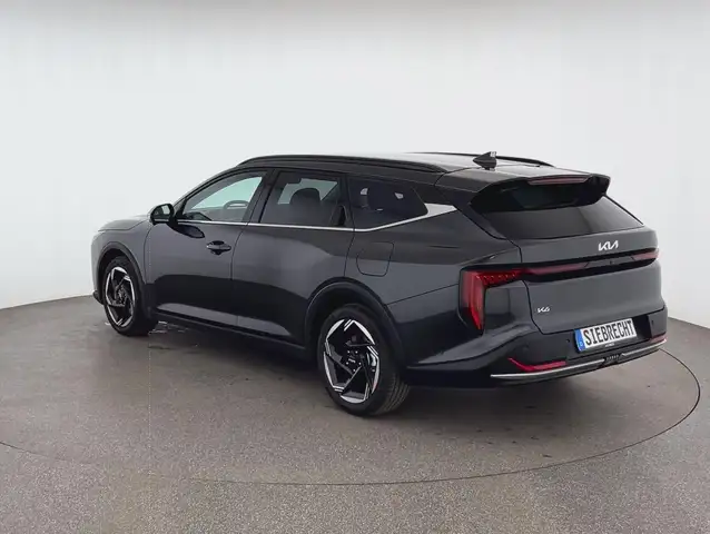Kia K4 view 5