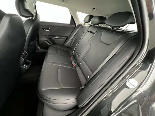 Kia K4 view 9