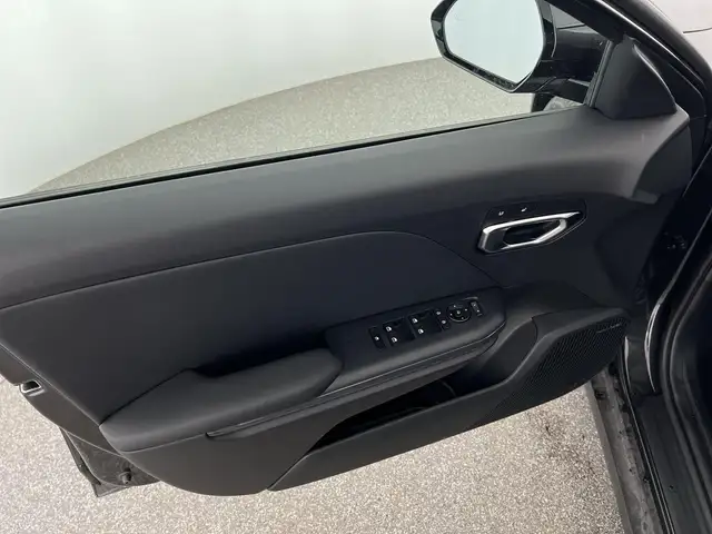 Kia K4 view 10